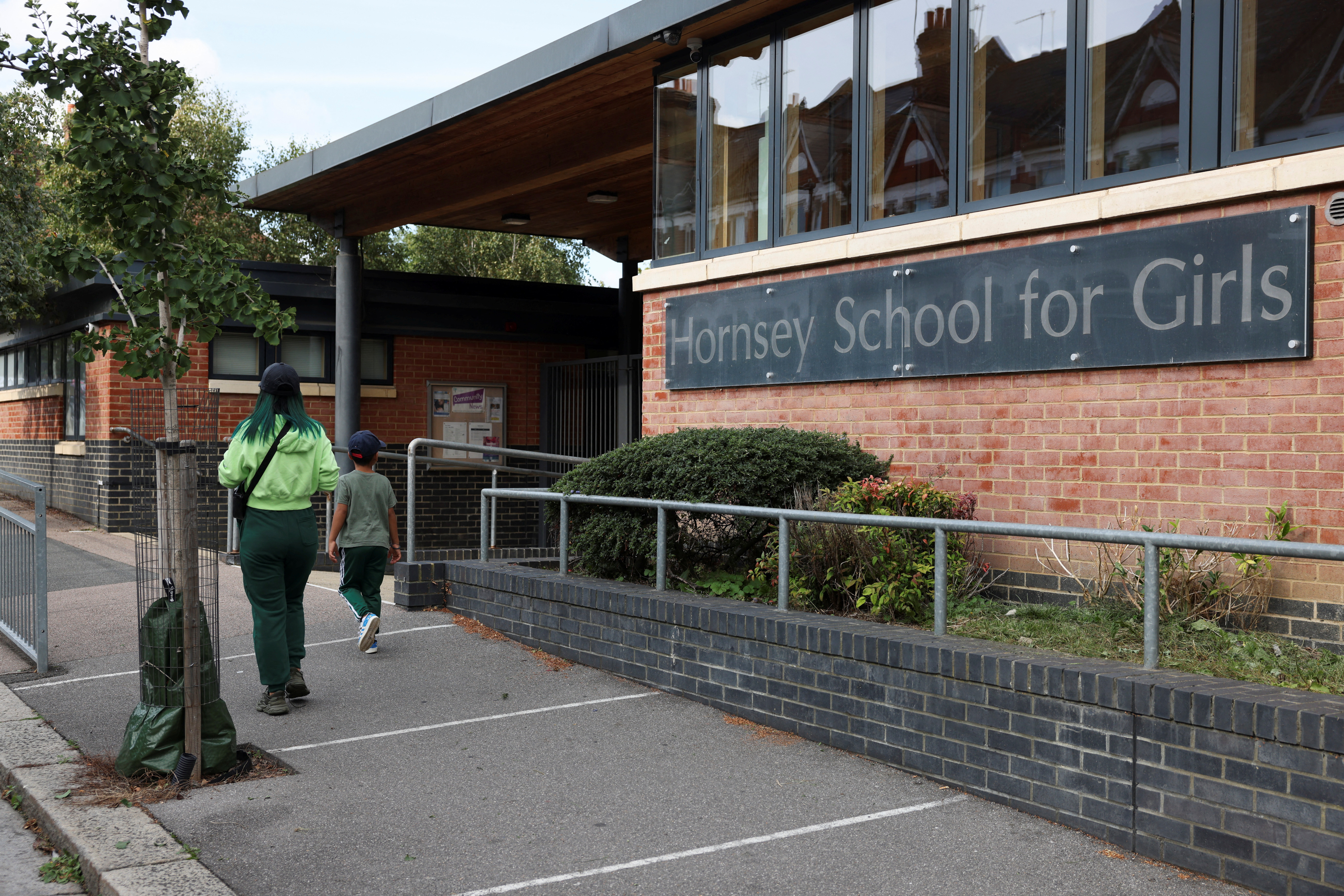 UK schools ordered to shut buildings over crumbling concrete Reuters