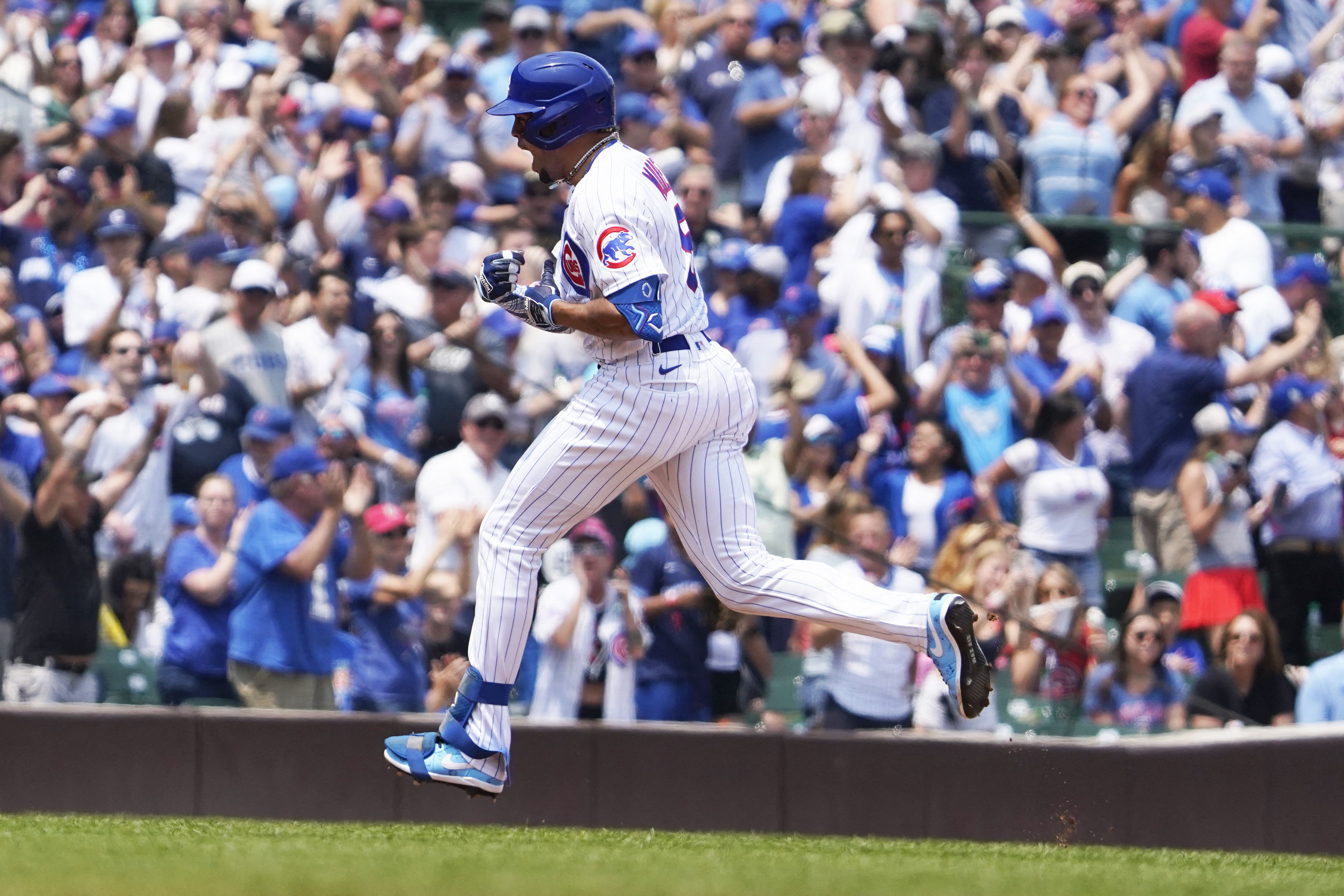 Orioles rally, halt Cubs' 5-game winning streak