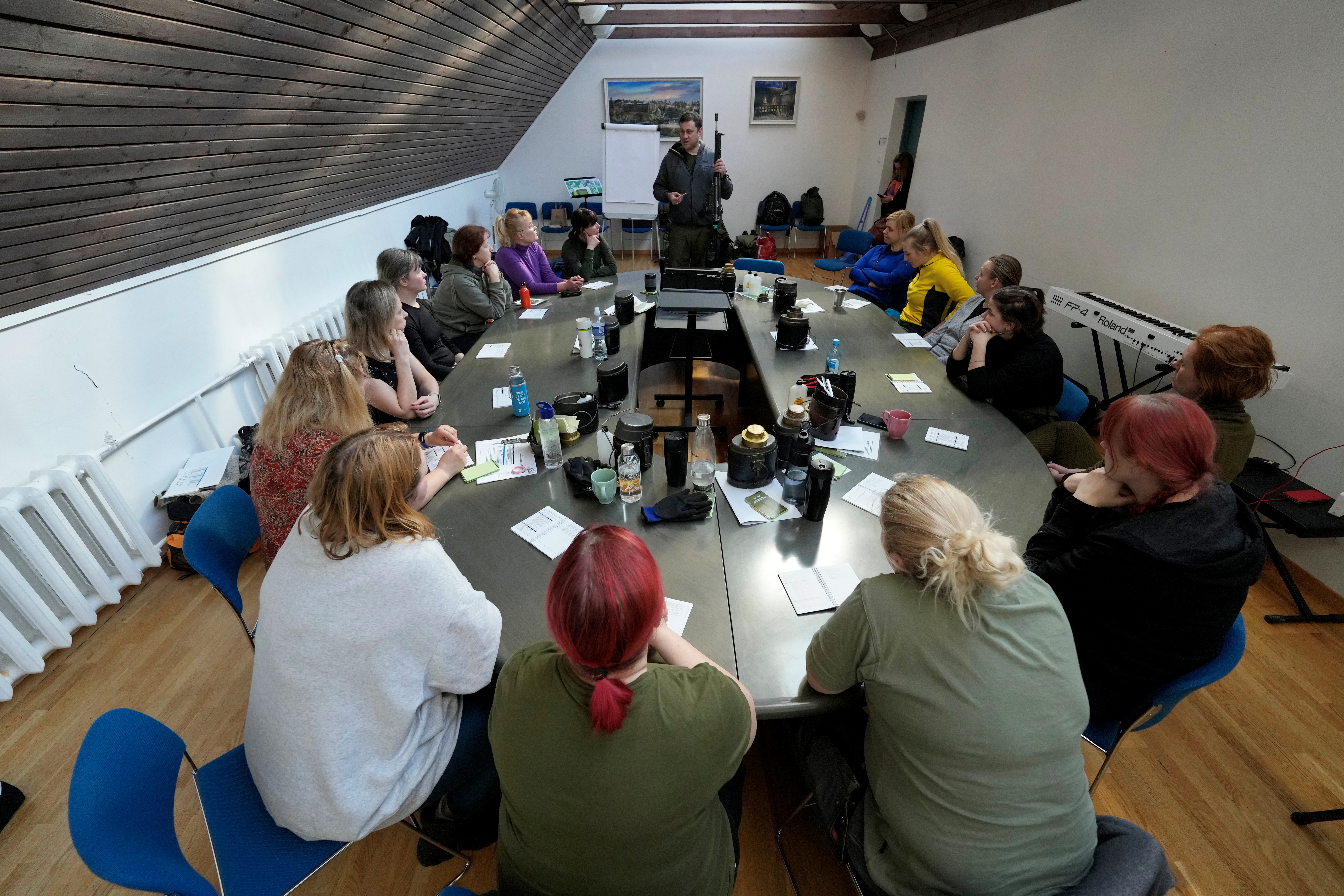 Estonian women's voluntary defence organization members attend training camp in Padise