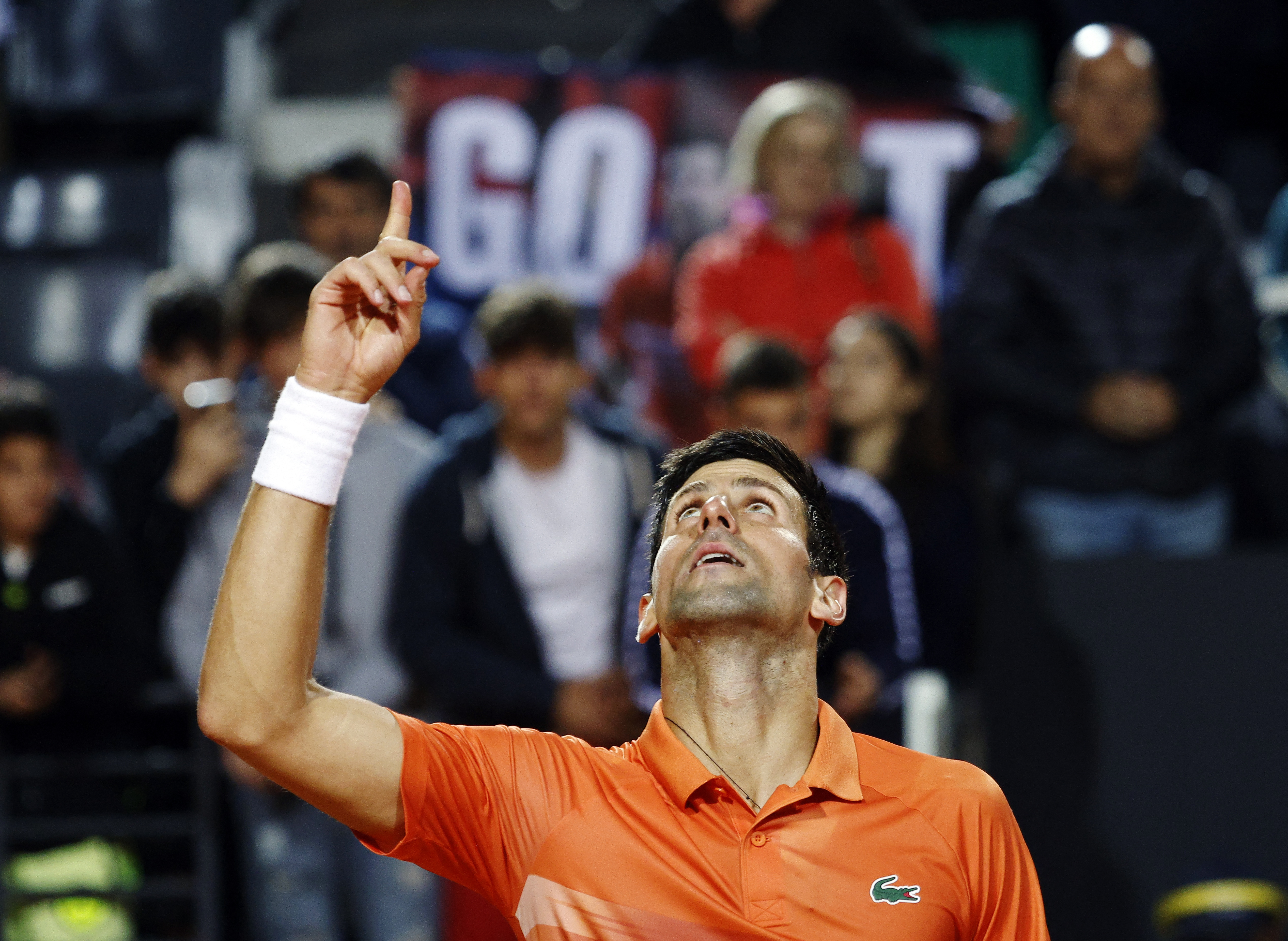 Djokovic bags 1,000th career win to reach Italian Open final