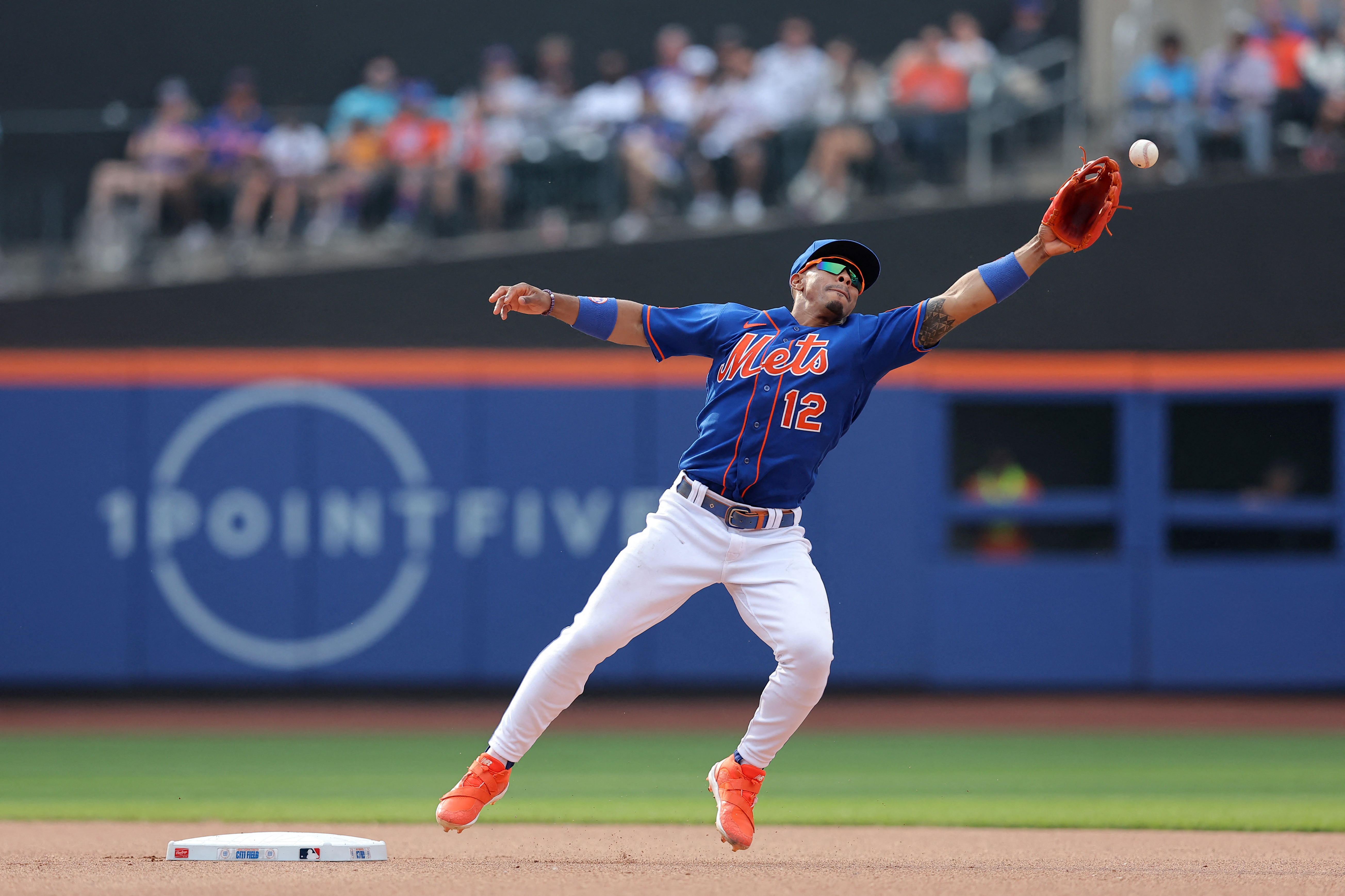 NY Mets' Luis Guillorme works 22-pitch walk in spring training game