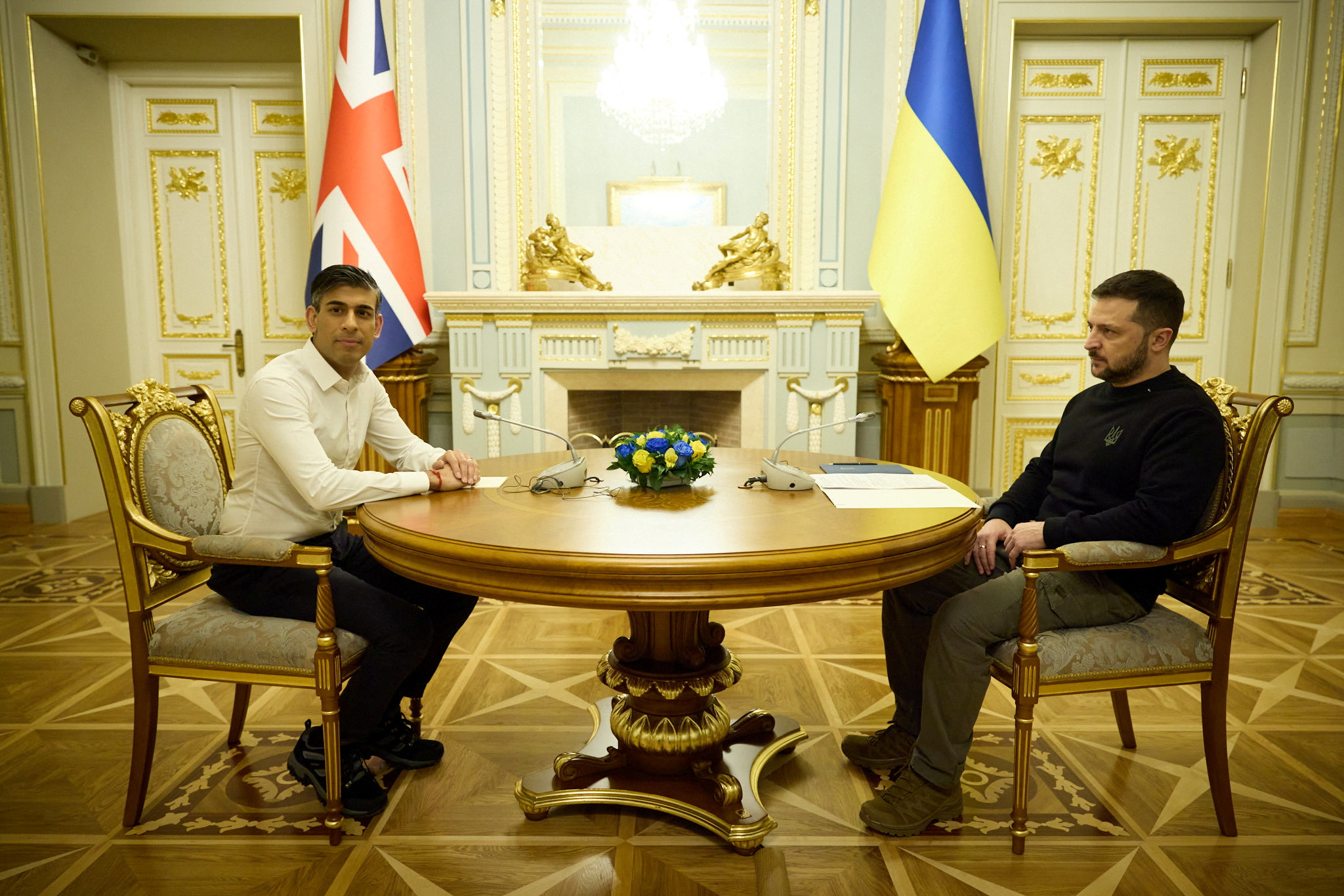 Ukraine's President Zelenskiy meets with British PM Sunak in Kyiv