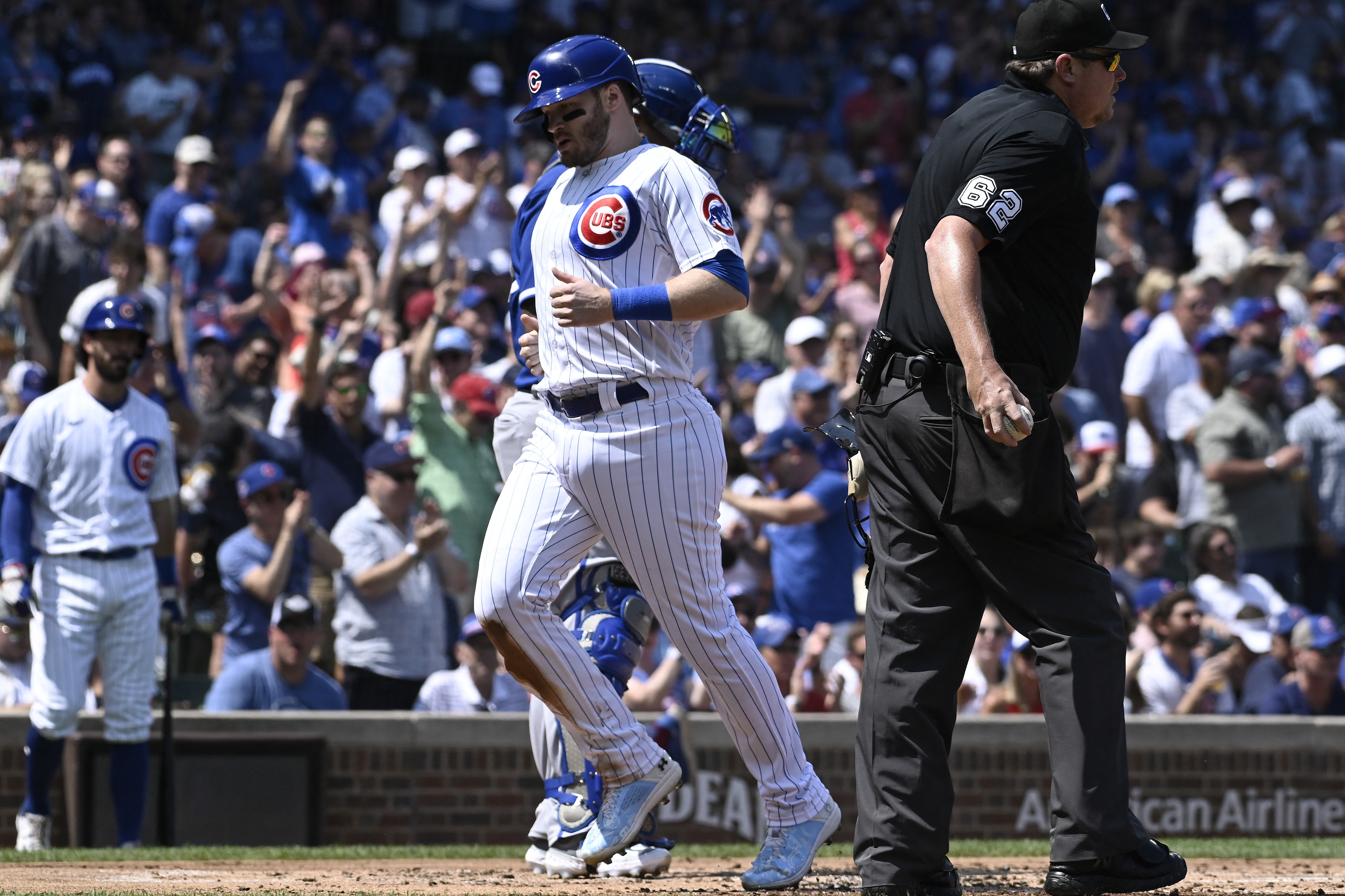 Suzuki and Amaya hit solo homers and Cubs beat Royals 4-3