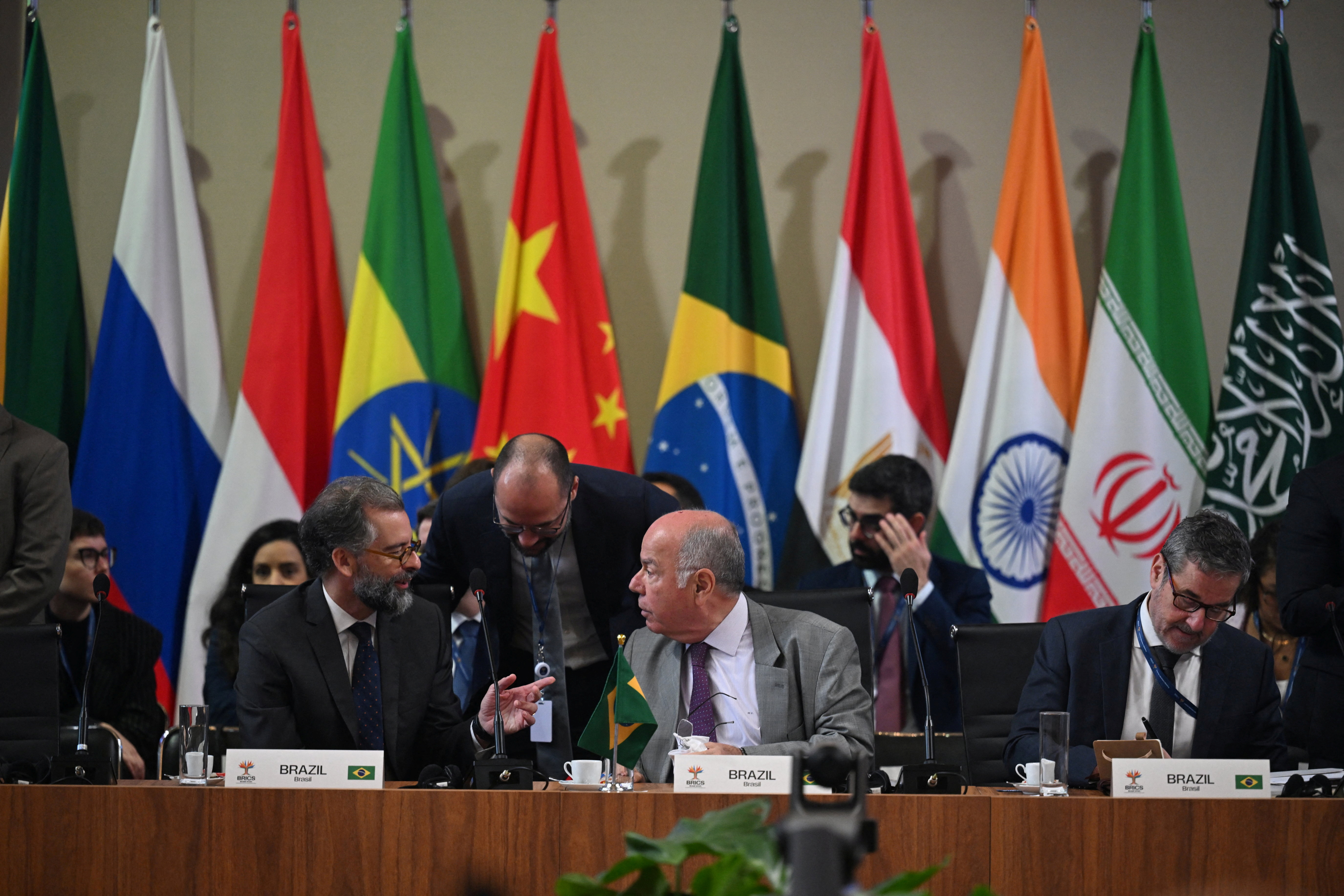 BRICS外相会合、保護主義に懸念表明 共同声明採択には至らず