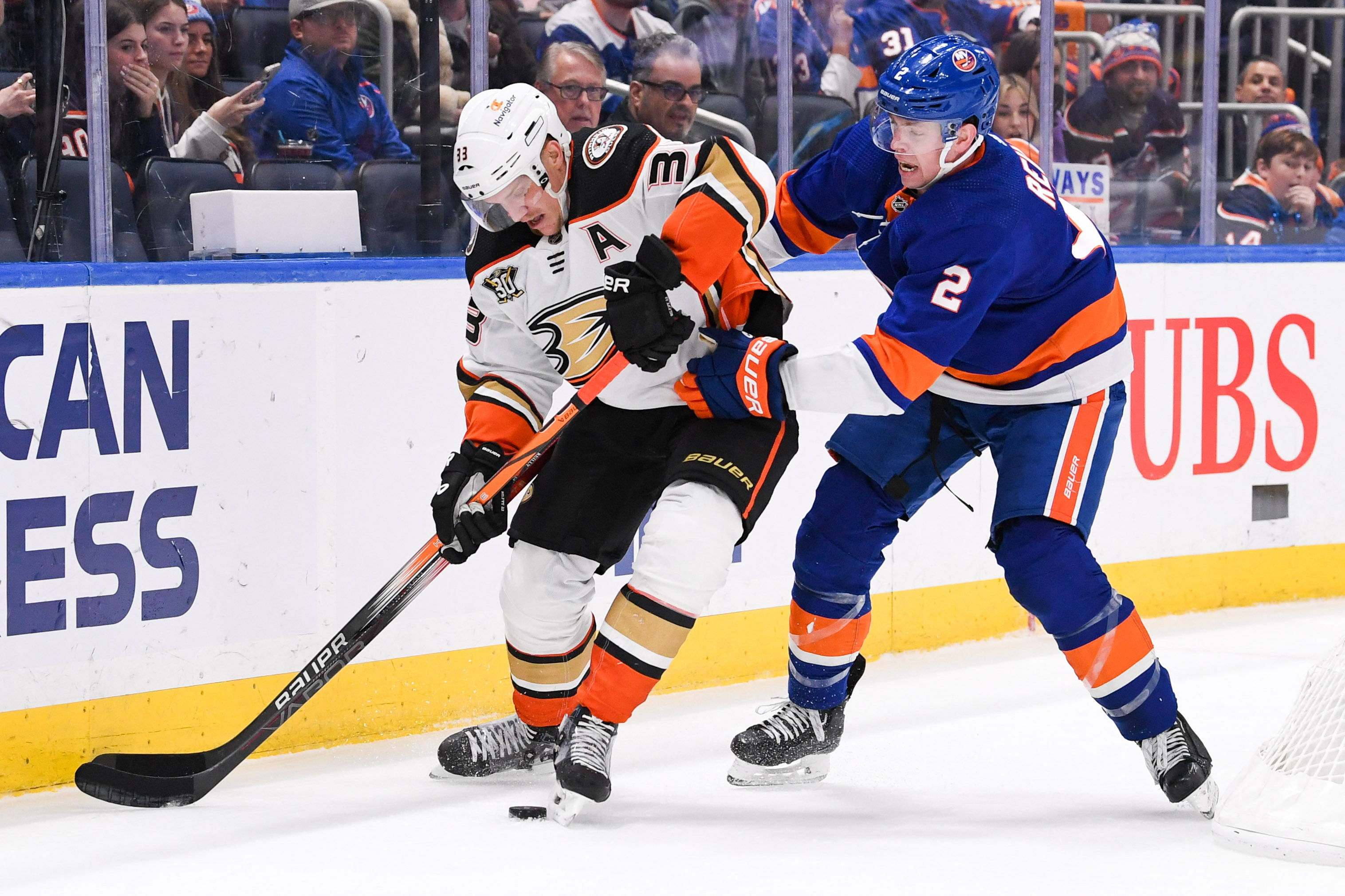 Simon Holmstrom's late short-handed goal lifts Isles past Ducks | Reuters