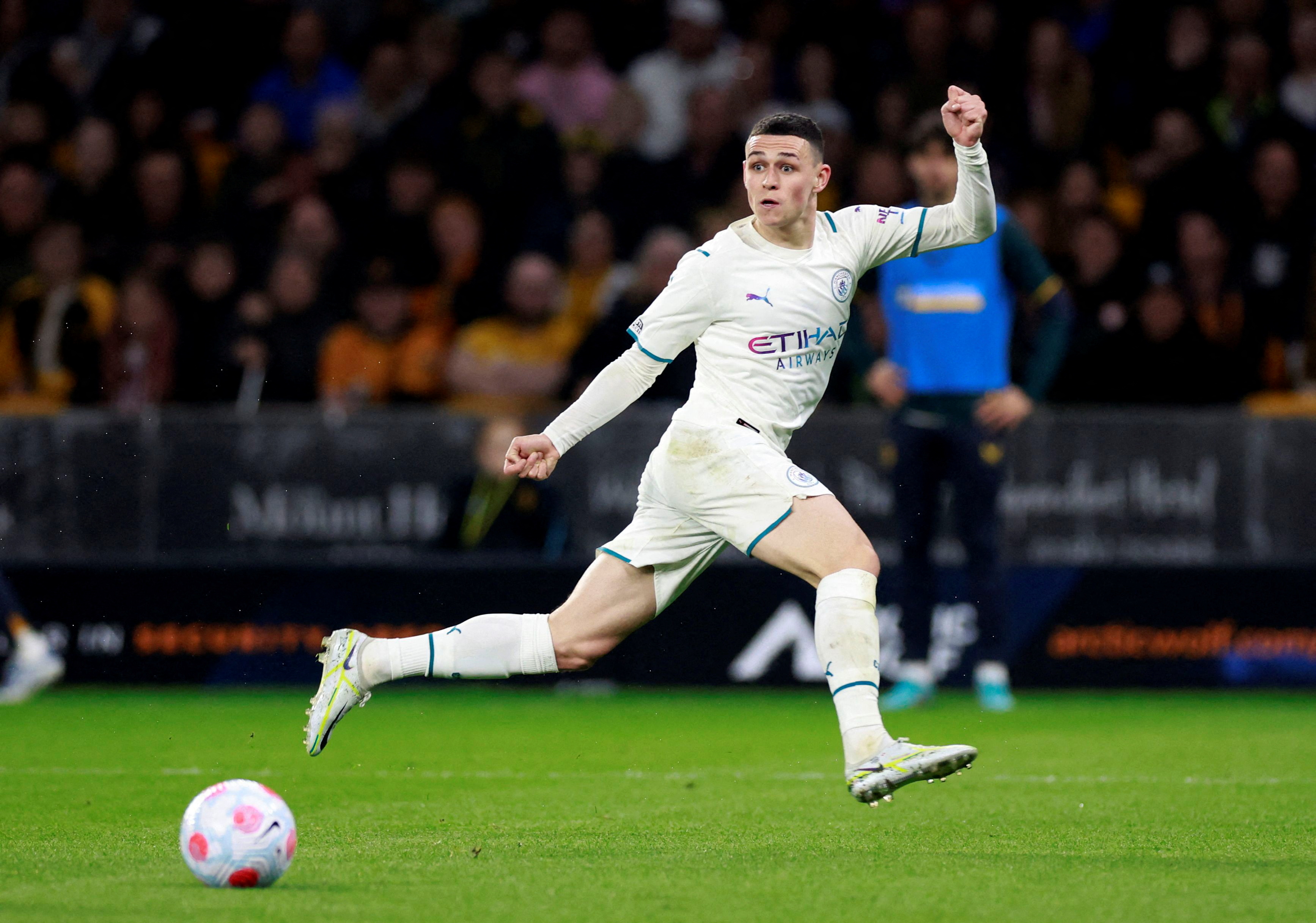 Man City's Foden named Premier League's best young player | Reuters