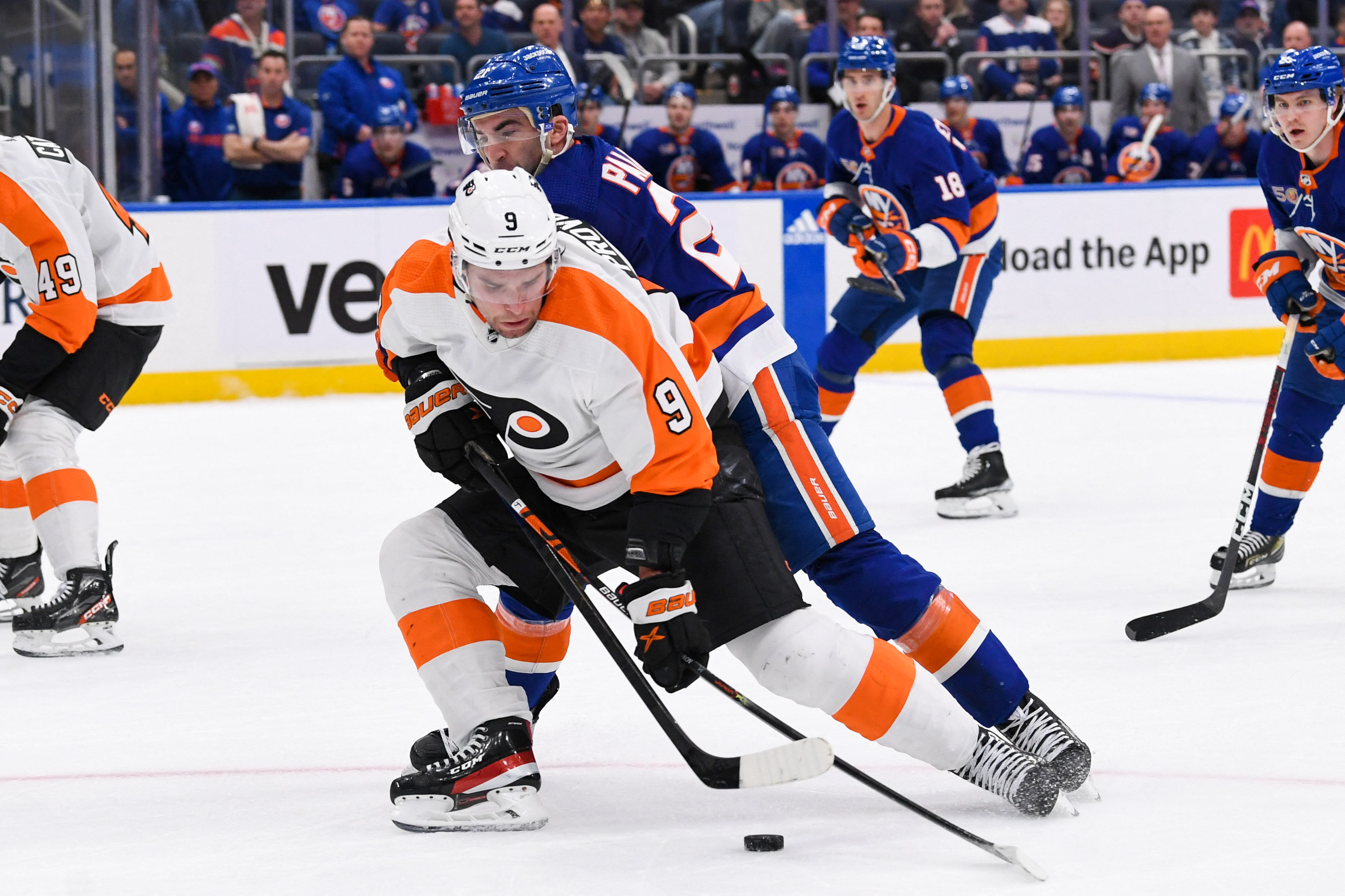 Ilya Sorokin, Islanders shut out Flyers to stay in wild-card fight ...