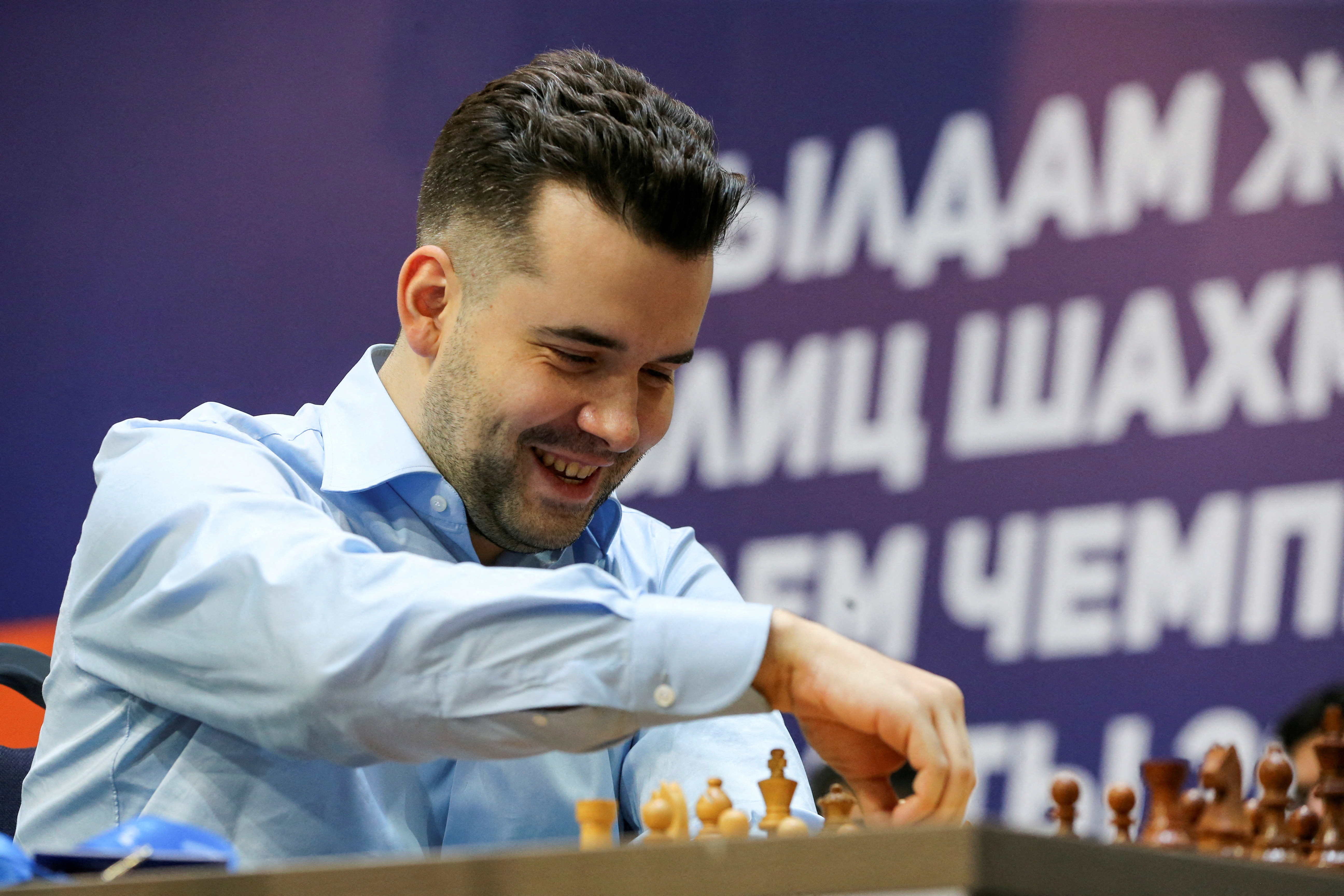 Ding collapses under time pressure as Nepomniachtchi regains world