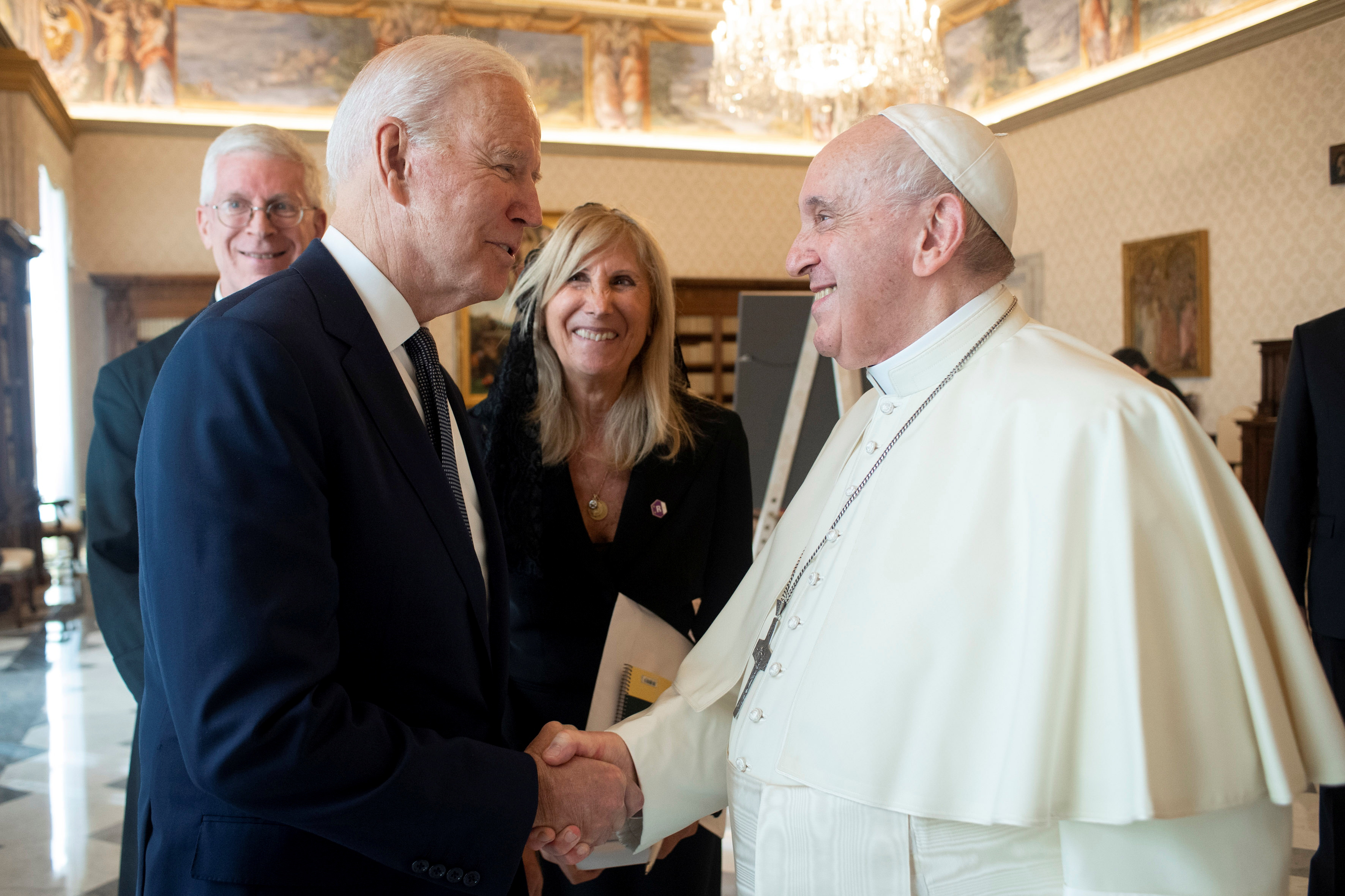 Biden Welcomes Pope Decision To Allow Blessings For Same Sex Couples   MBMMBOTCM5JZVAGFPEVHV3BOCY 