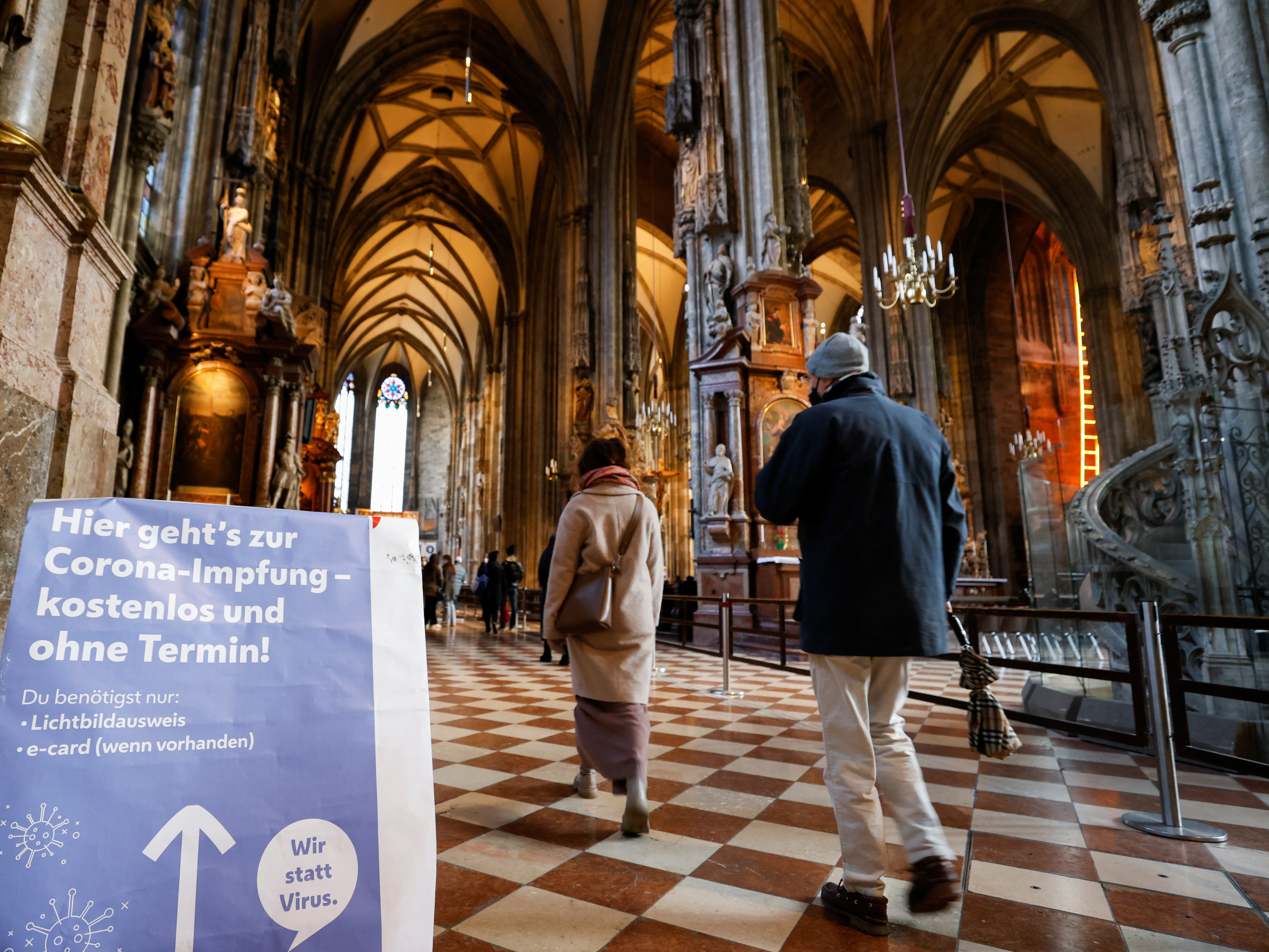 Vaccination center in St. Stephen's Cathedral in Vienna