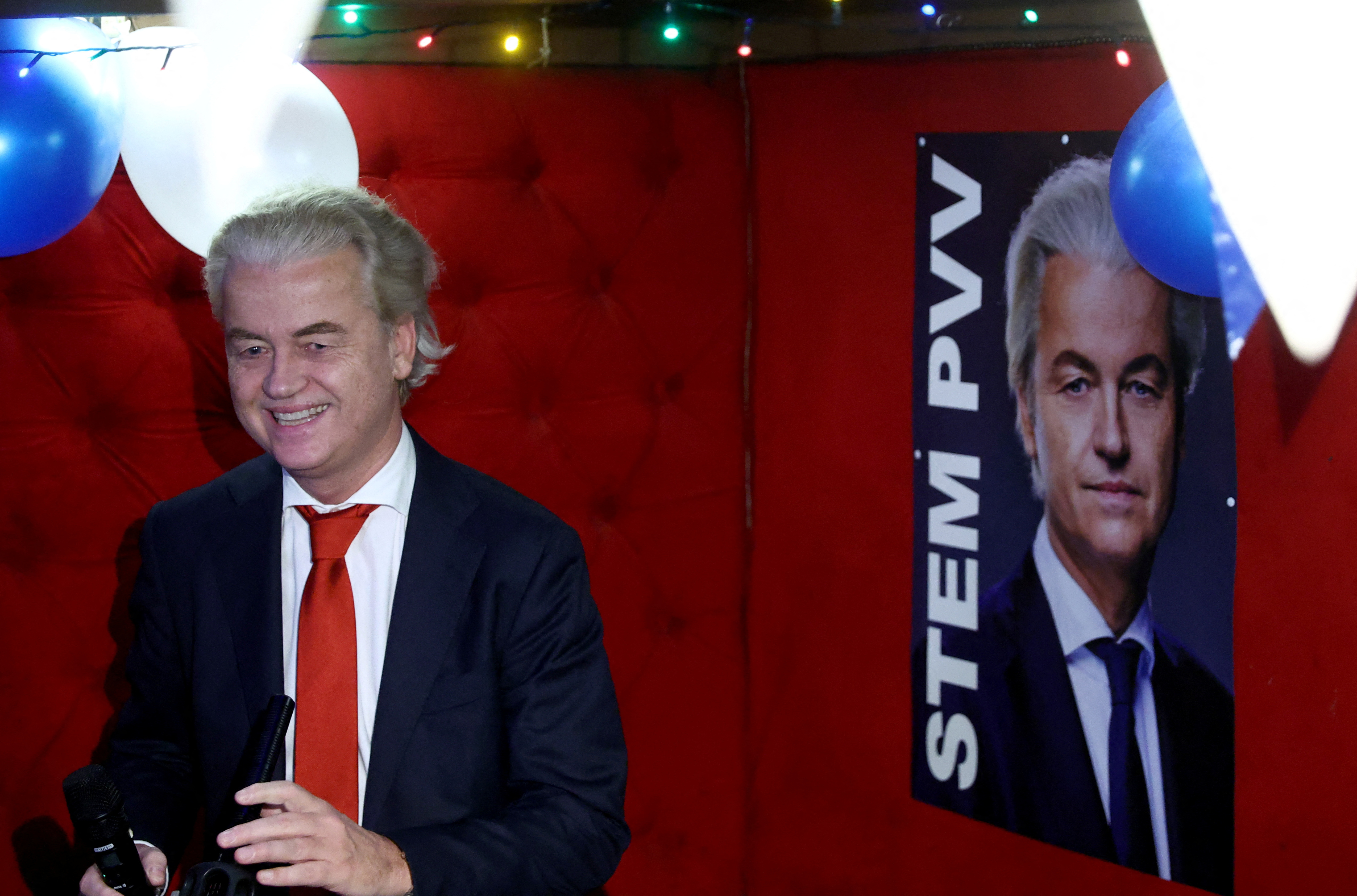 オランダ総選挙、極右が第1党の見通し