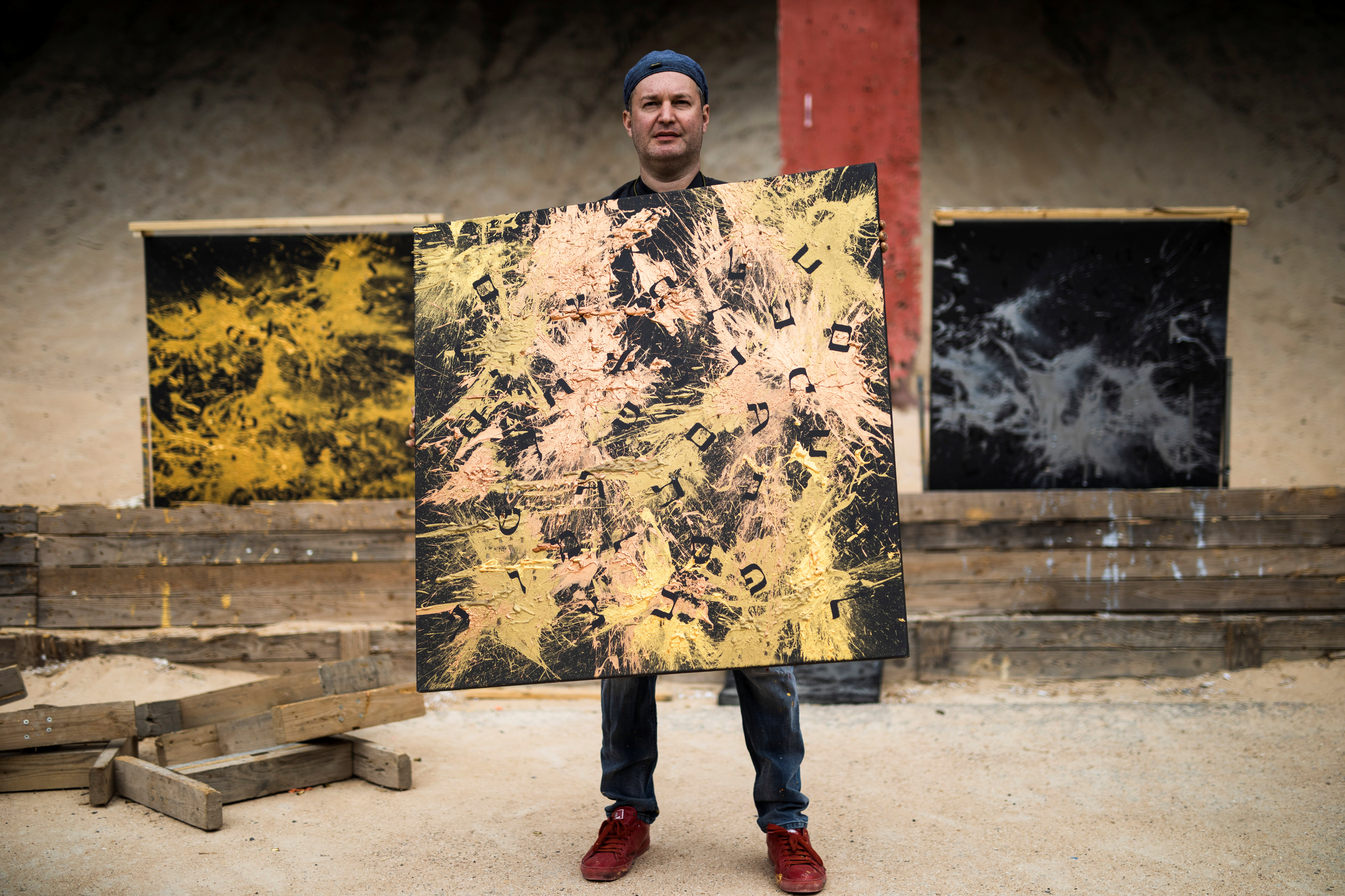 Art attack: Israeli ex-sniper blasts paint in mental-health message