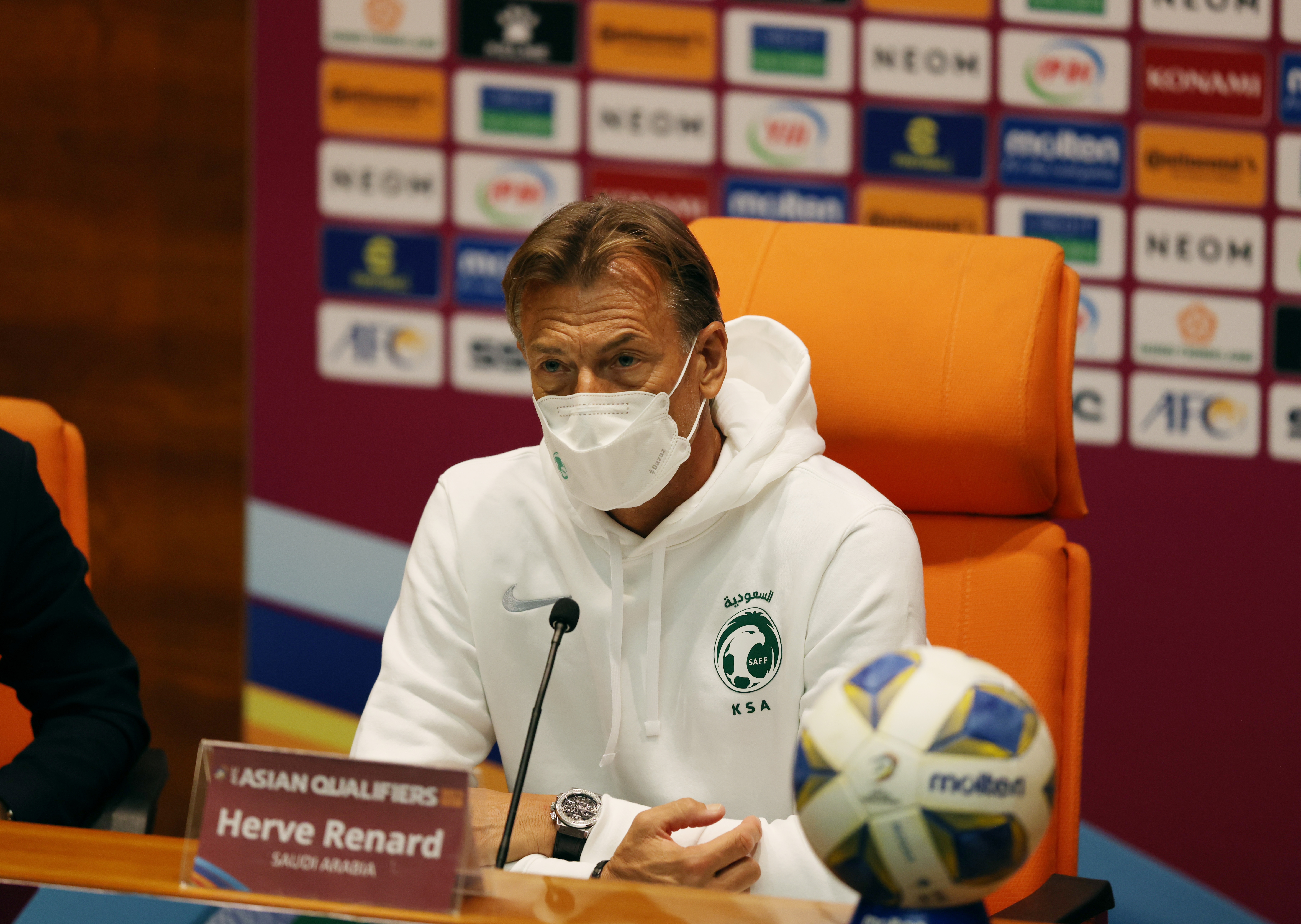 Who is Hervé Renard, Saudi Arabia's national team coach?