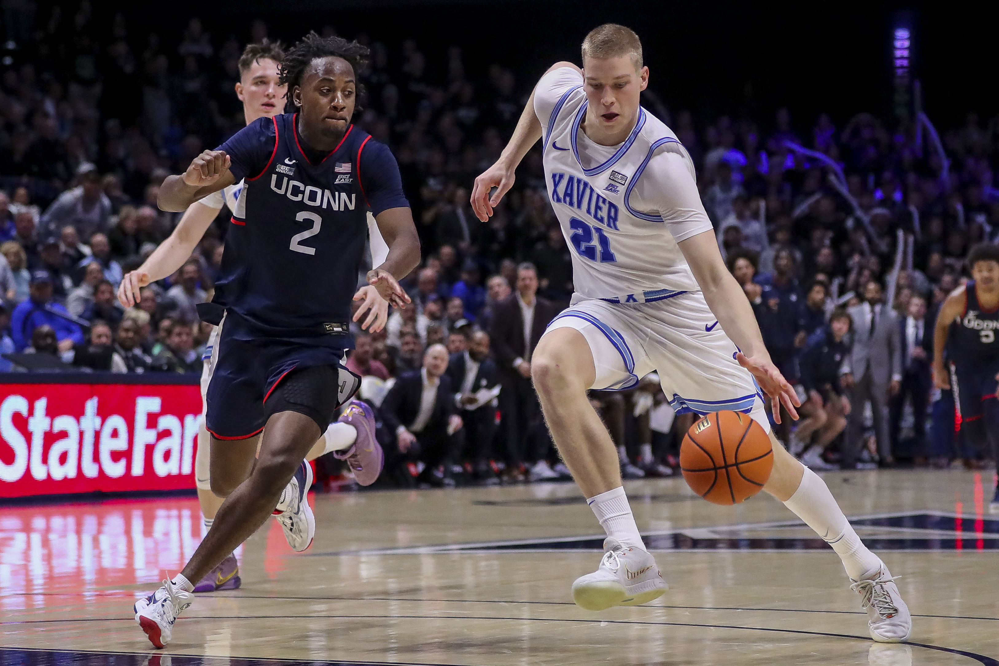 No 4 UConn Tops Xavier For Fourth Straight Win Reuters   MEZO6SQEMVMSZF5RM6YVA2D6QM 