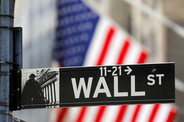 米国株式市場＝ほぼ横ばい、経済指標と企業決算に注目