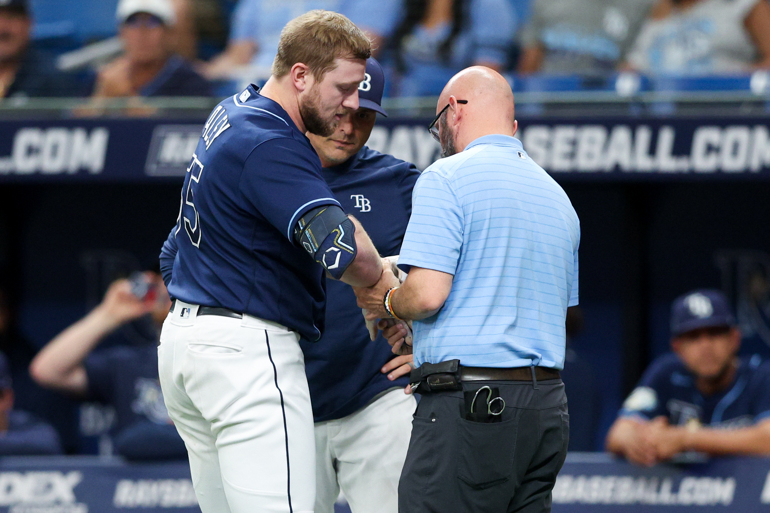 Tampa Bay Rays' Ji-Man Choi (26) warms up before a baseball game against  the Kansas City Royals at Kauffman Stadium in Kansas City, Mo., Monday,  April 29, 2019. (AP Photo/Orlin Wagner Stock