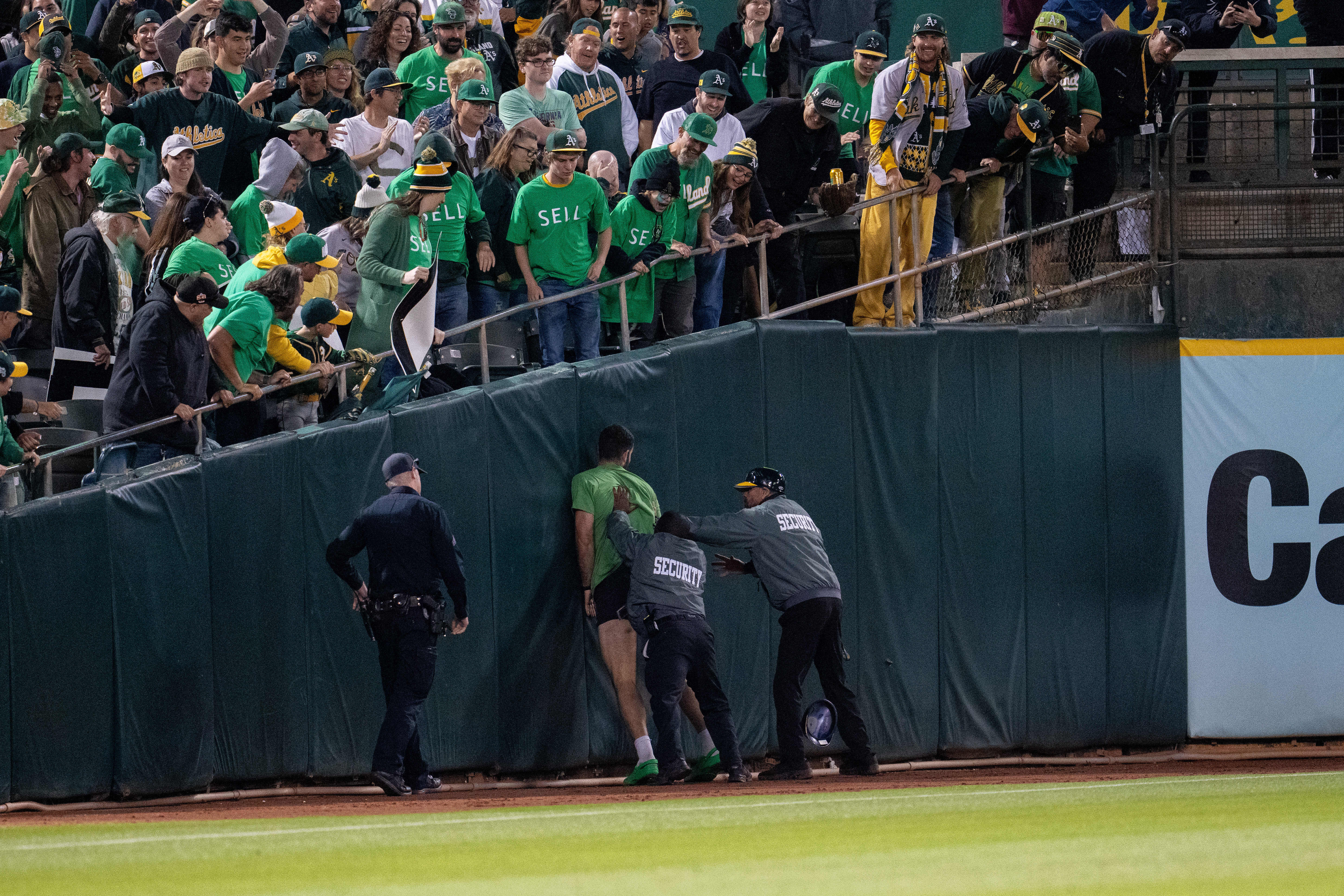 A's stun Rays again on reverse boycott night