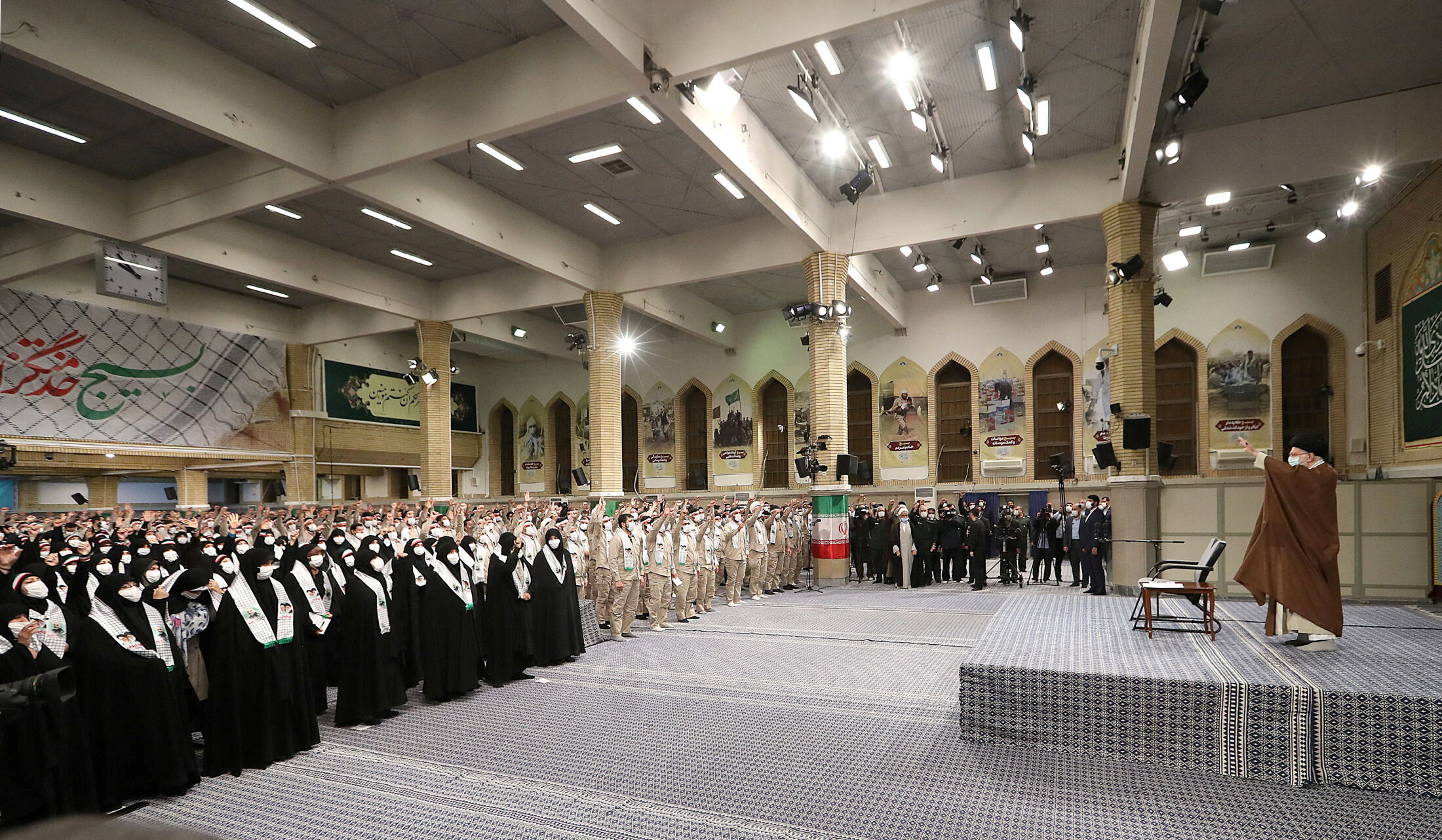 Khamenei meets with Basij militia forces in Tehran