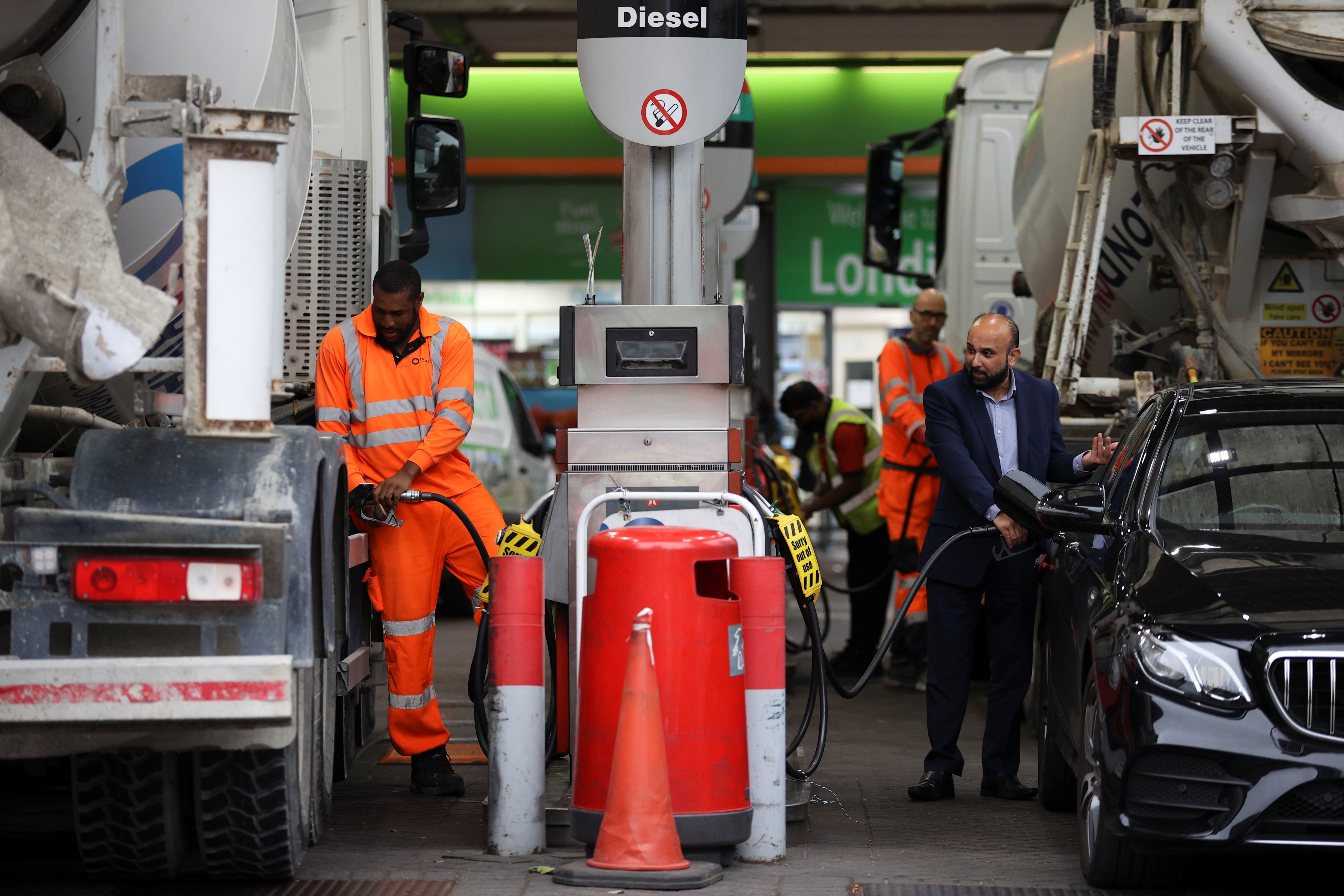 Fuel shortage, in London