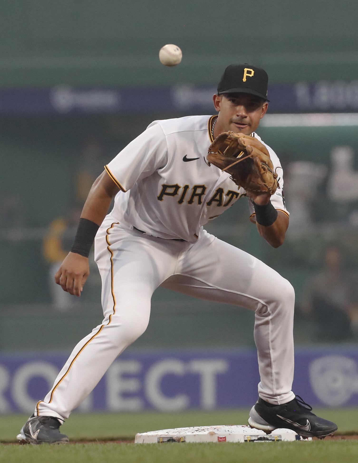 Five-run inning gives Pirates another win over Padres | Reuters