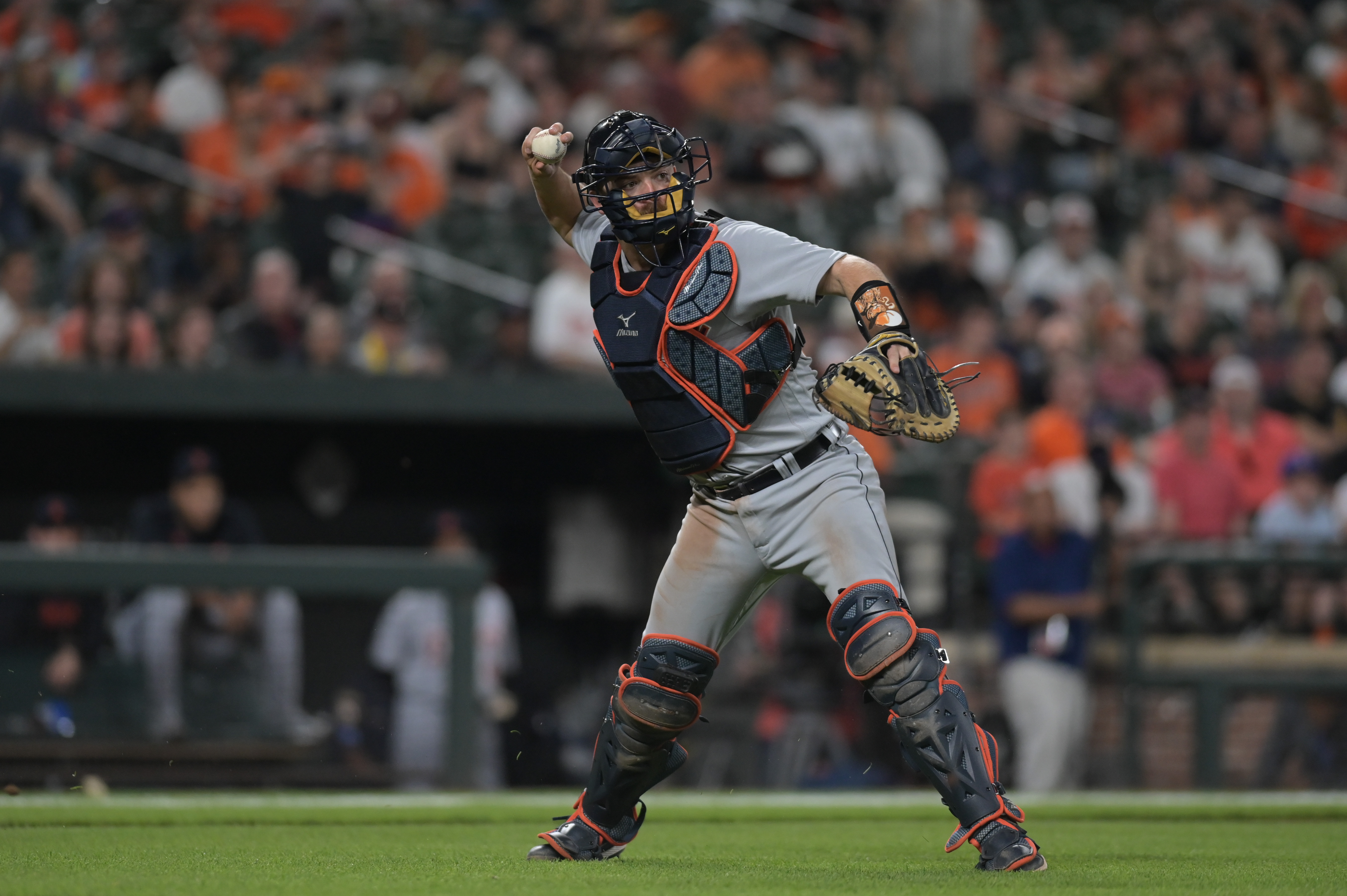 Orioles finally allow a run, but walk off on Tigers