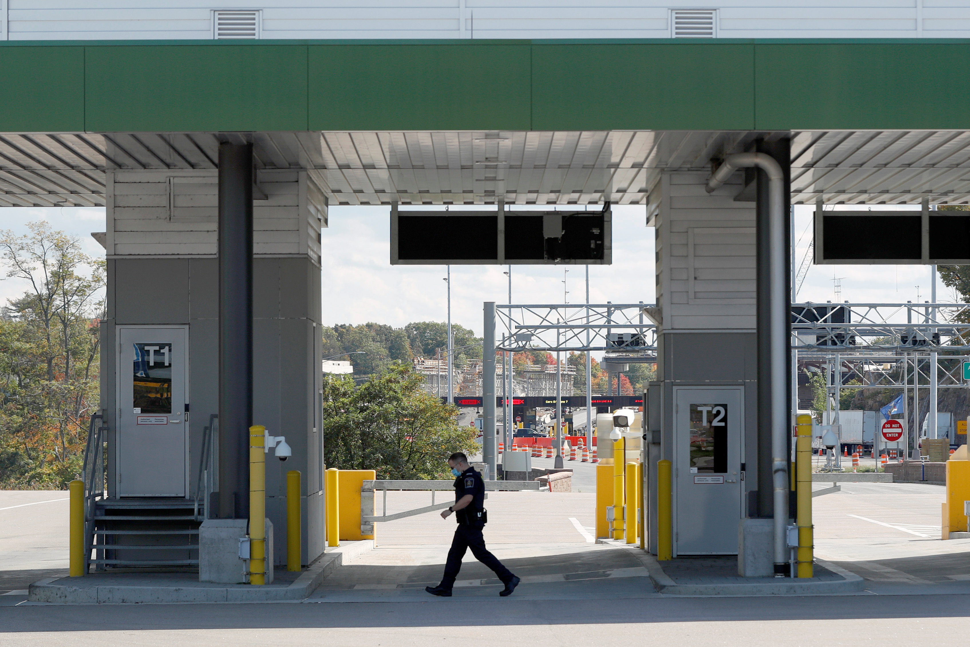 Crossing the U.S. - Mexico Border by Land