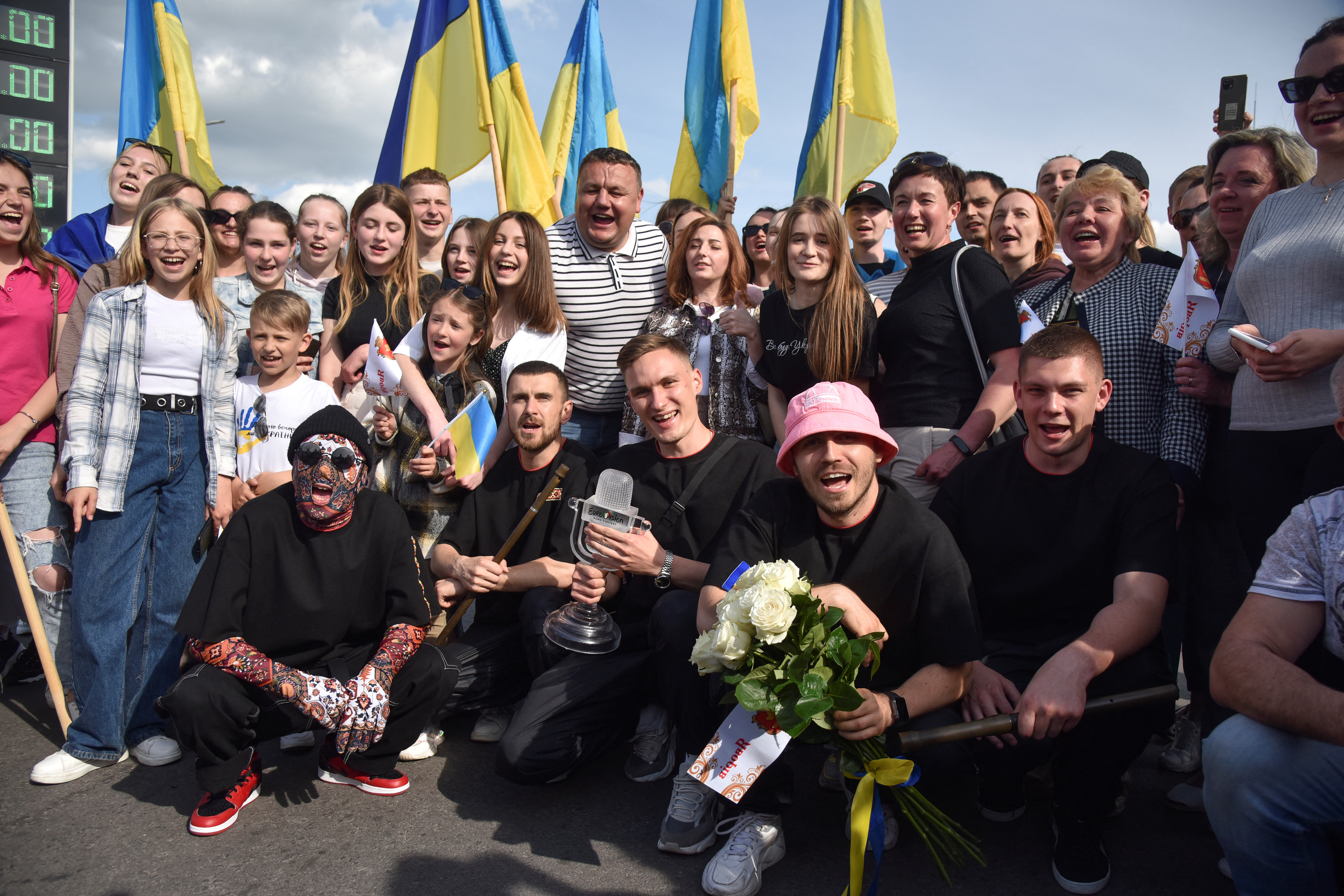 2022 Eurovision Song Contest winners Kalush Orchestra return to Ukraine in Lviv region