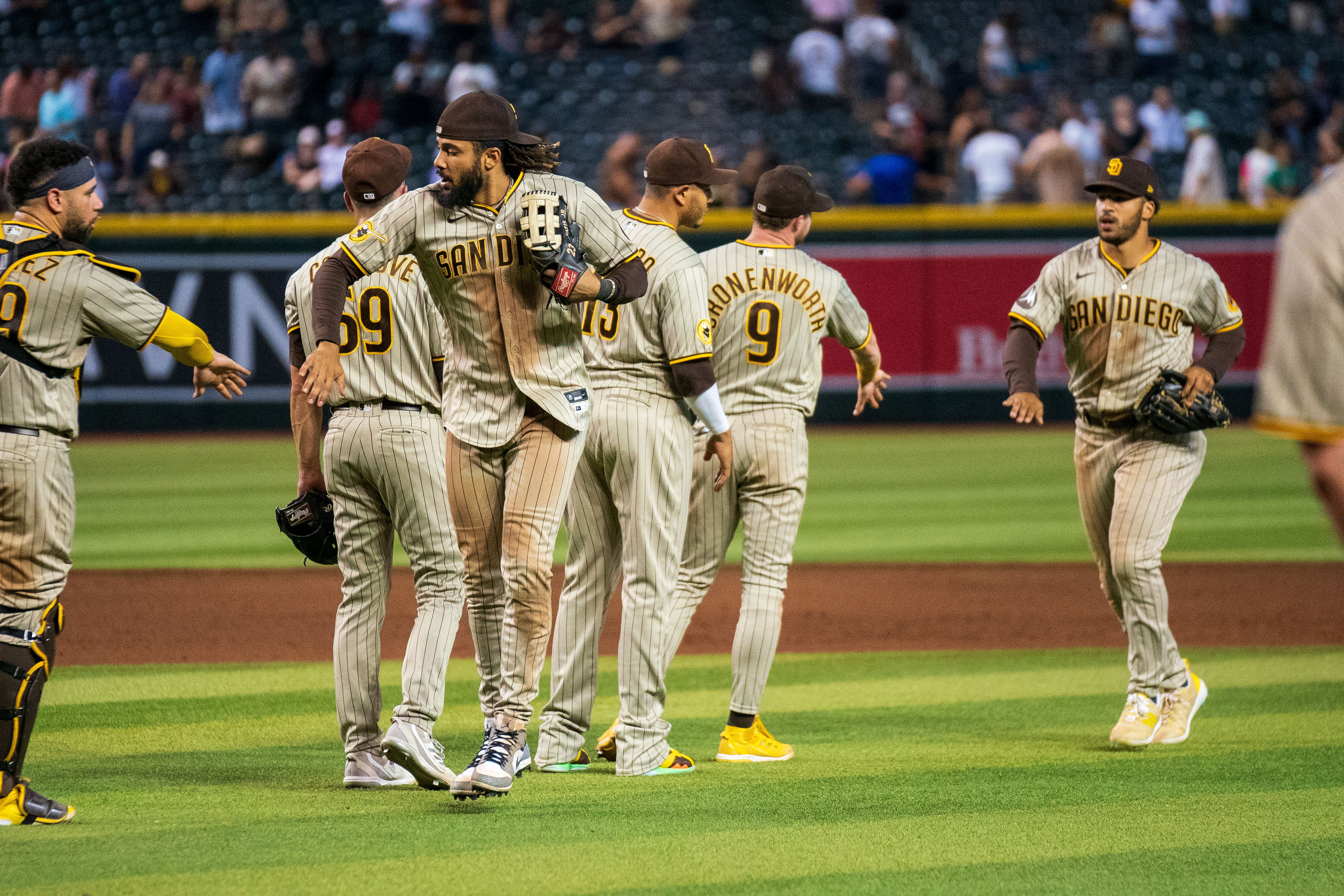 Blake Snell, Xander Bogaerts lead Padres over Diamondbacks