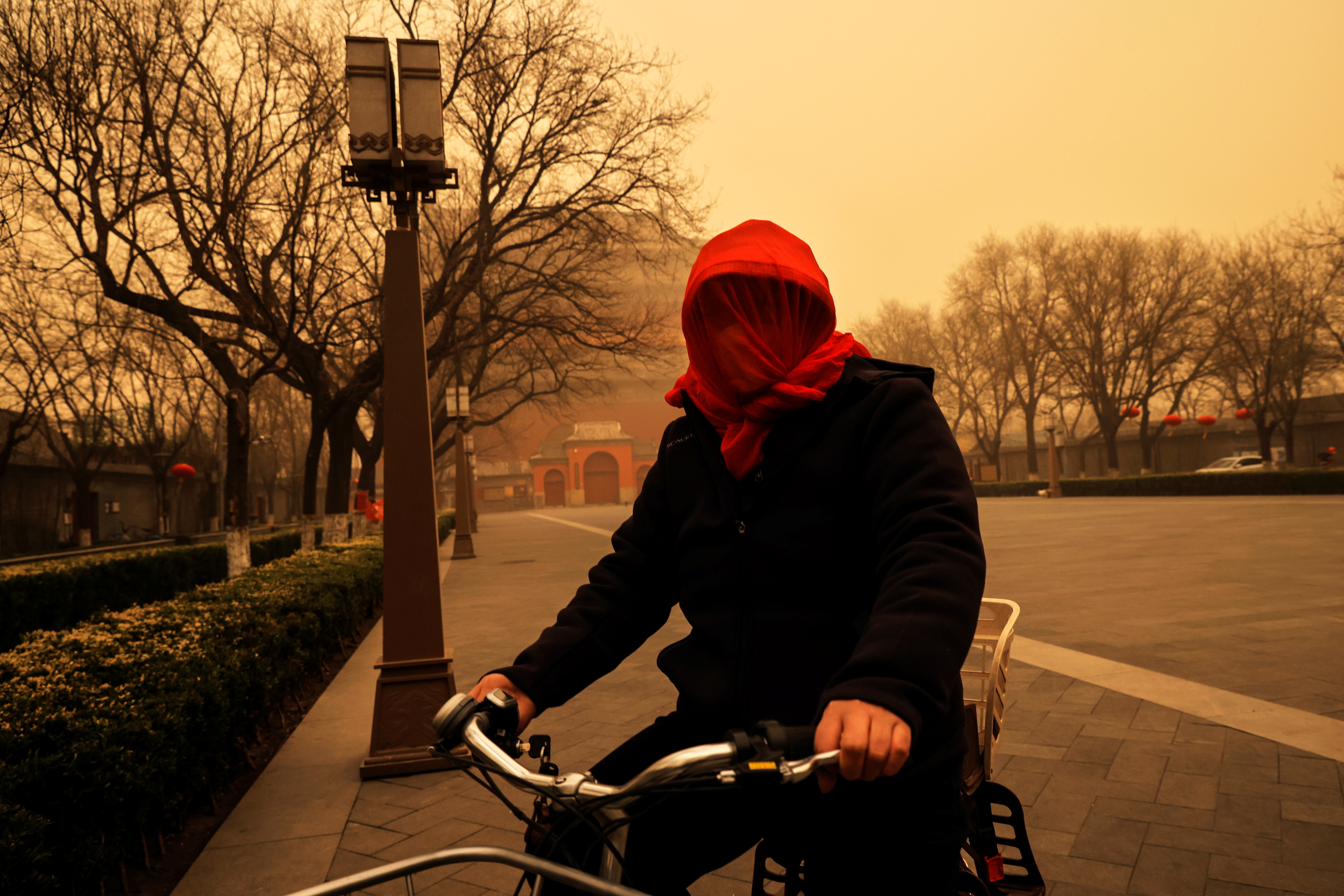 Sandstorm during morning rush hour in Beijing, China