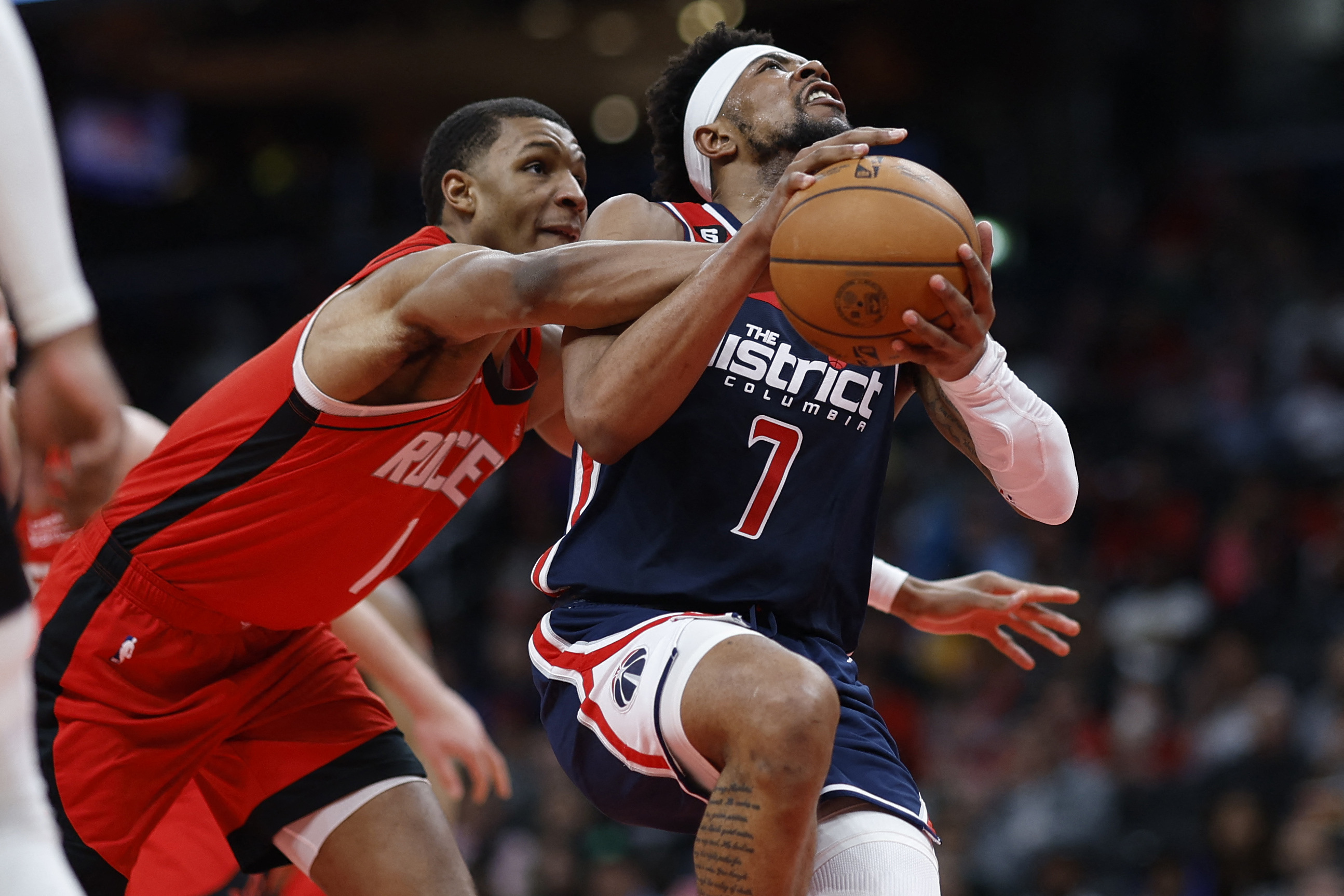 Jabari Smith Jr. ignites Rockets past Wizards in finale | Reuters