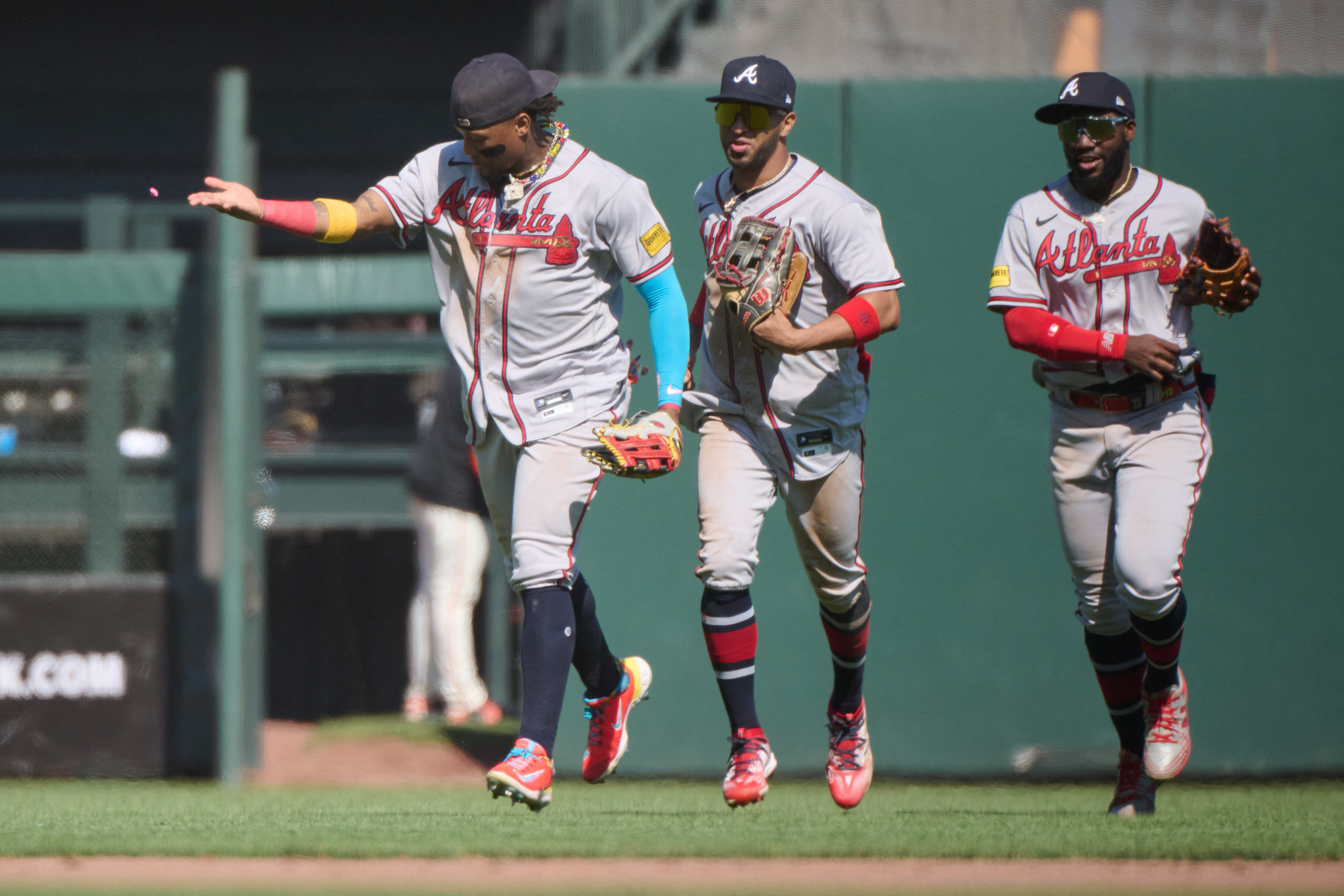 Riley keeps Braves rolling with 30th HR in 7-3 win over Giants - The San  Diego Union-Tribune