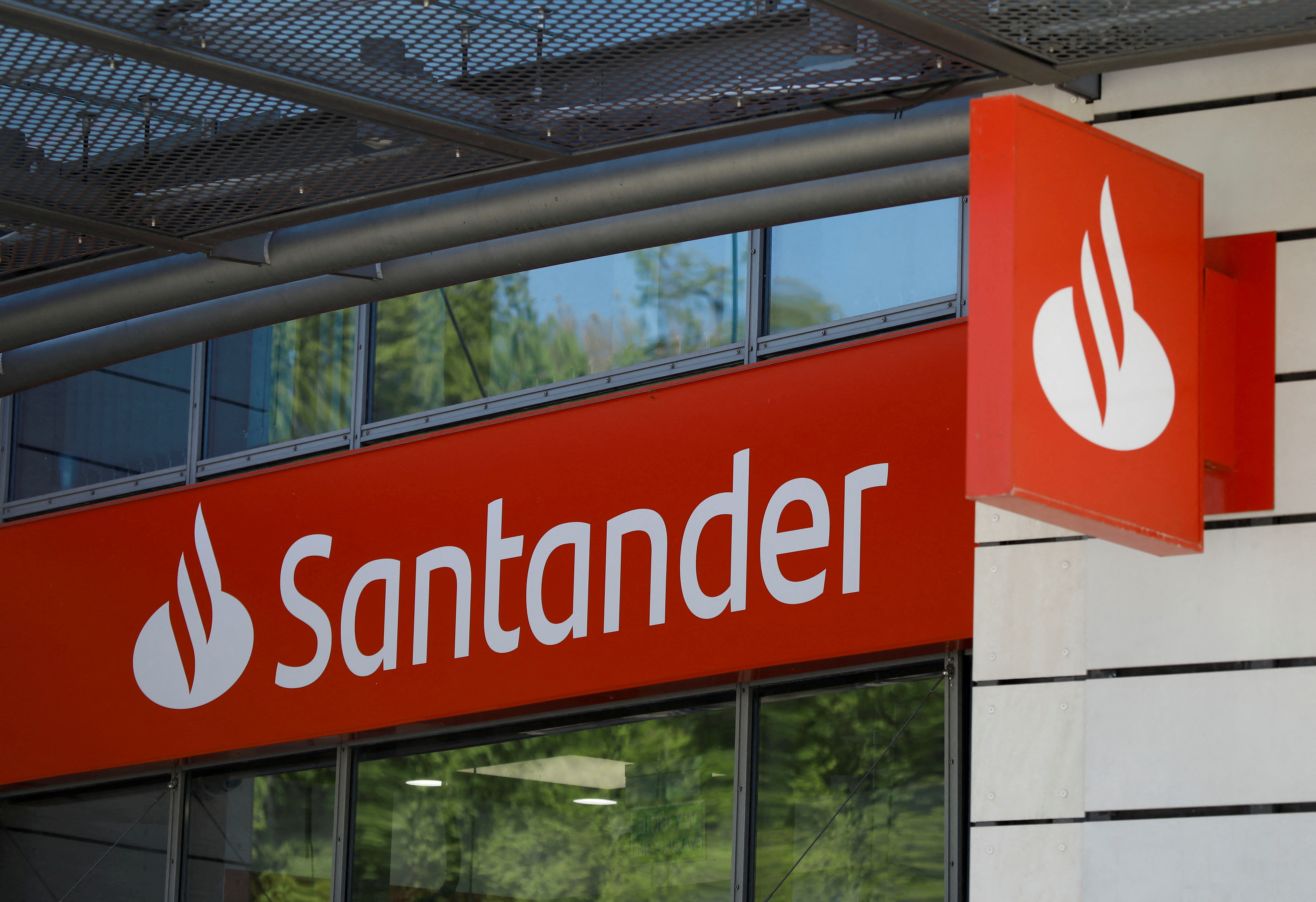 Santander in Warsaw