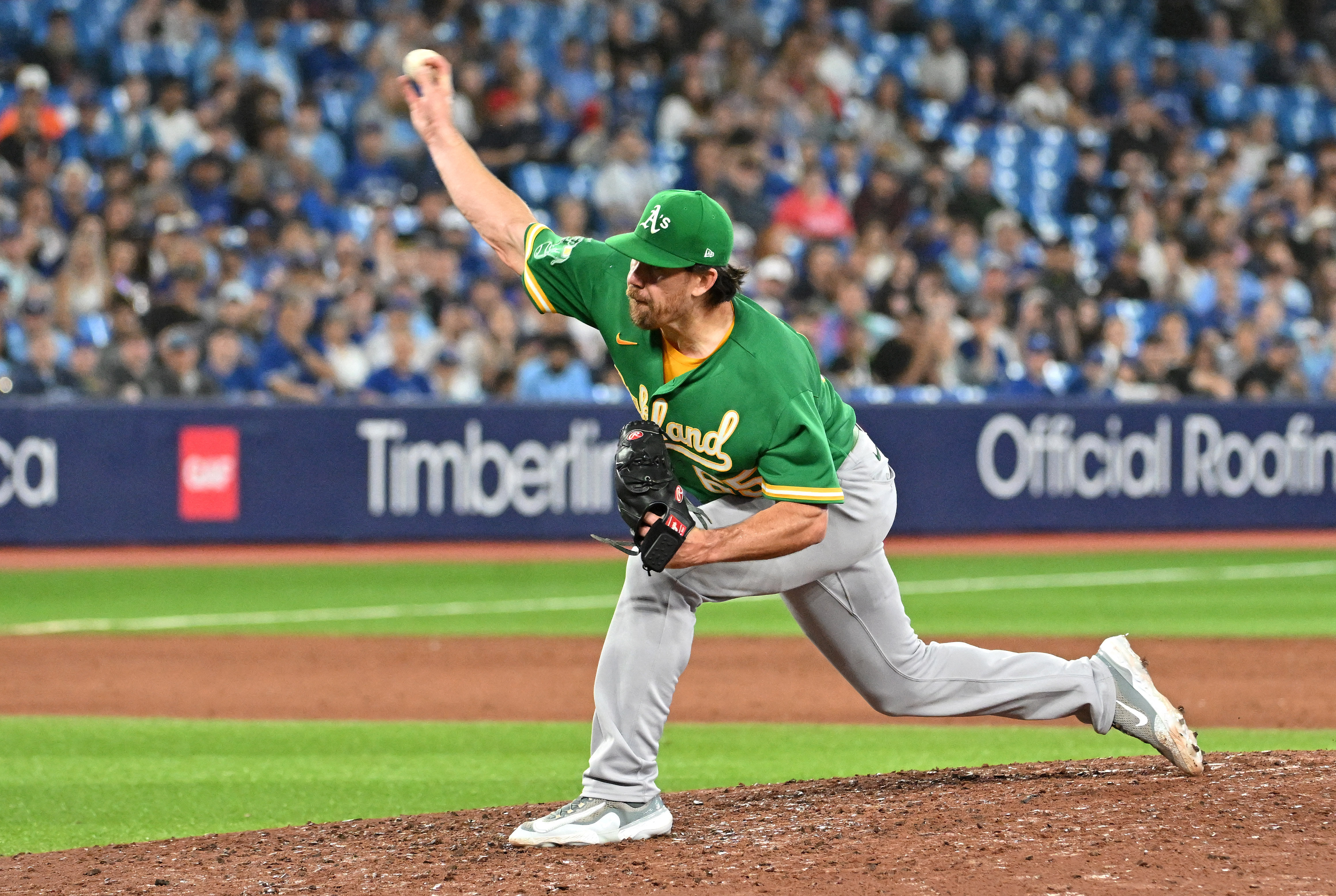 Langeliers hits game-winning HR in 9th as A's beat Blue Jays 5-4 to end  8-game skid