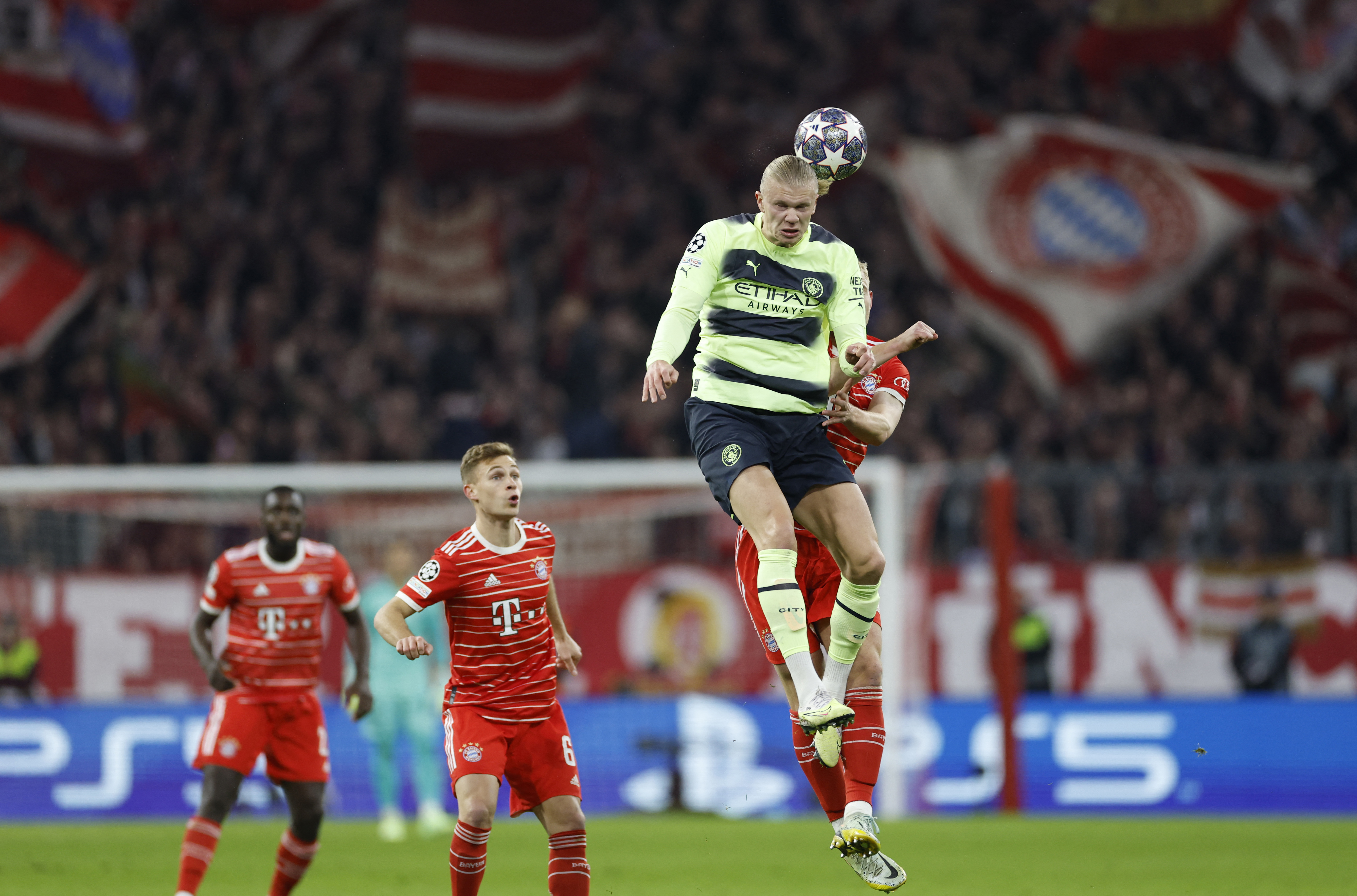 Draw Champions League - Allianz Arena (EN)