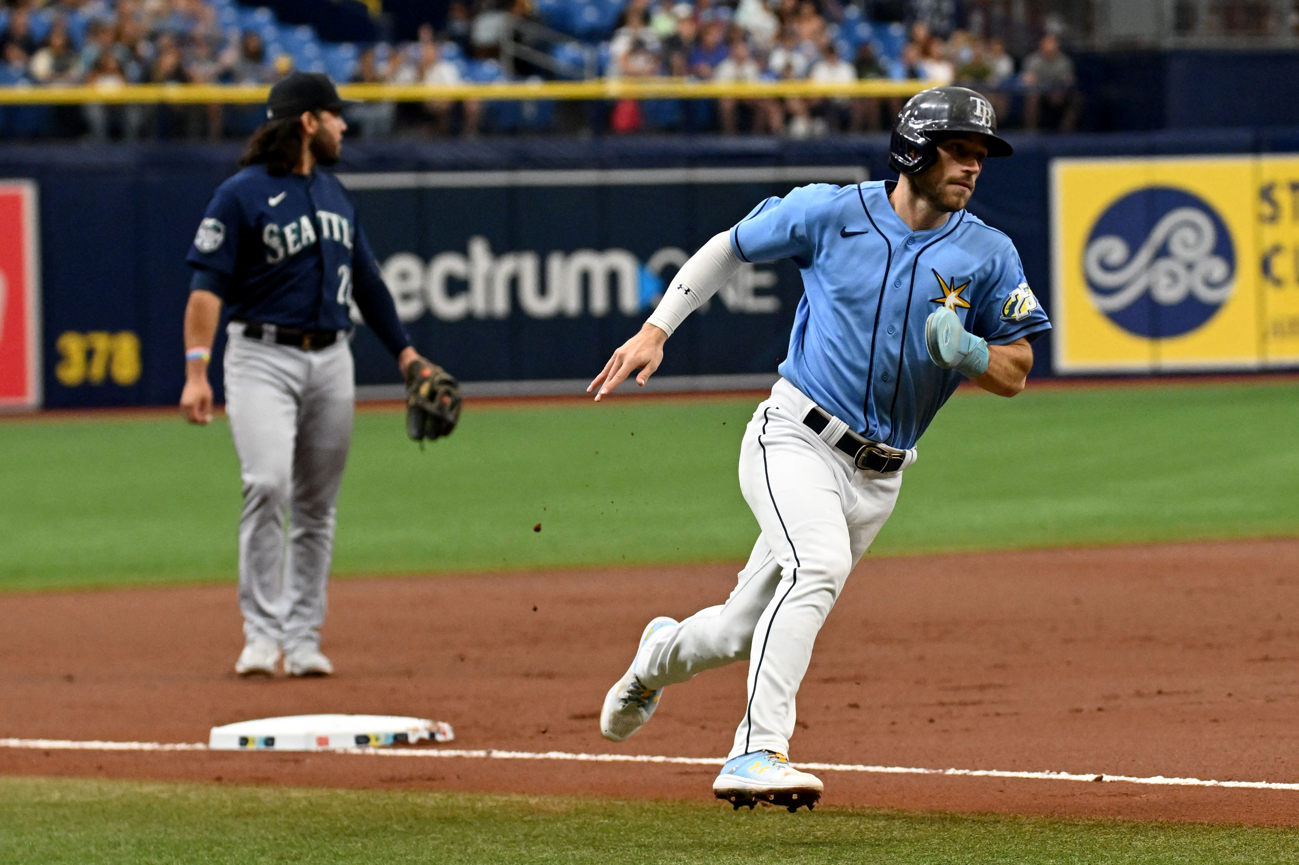 Josh Lowe, Rays double up Mariners