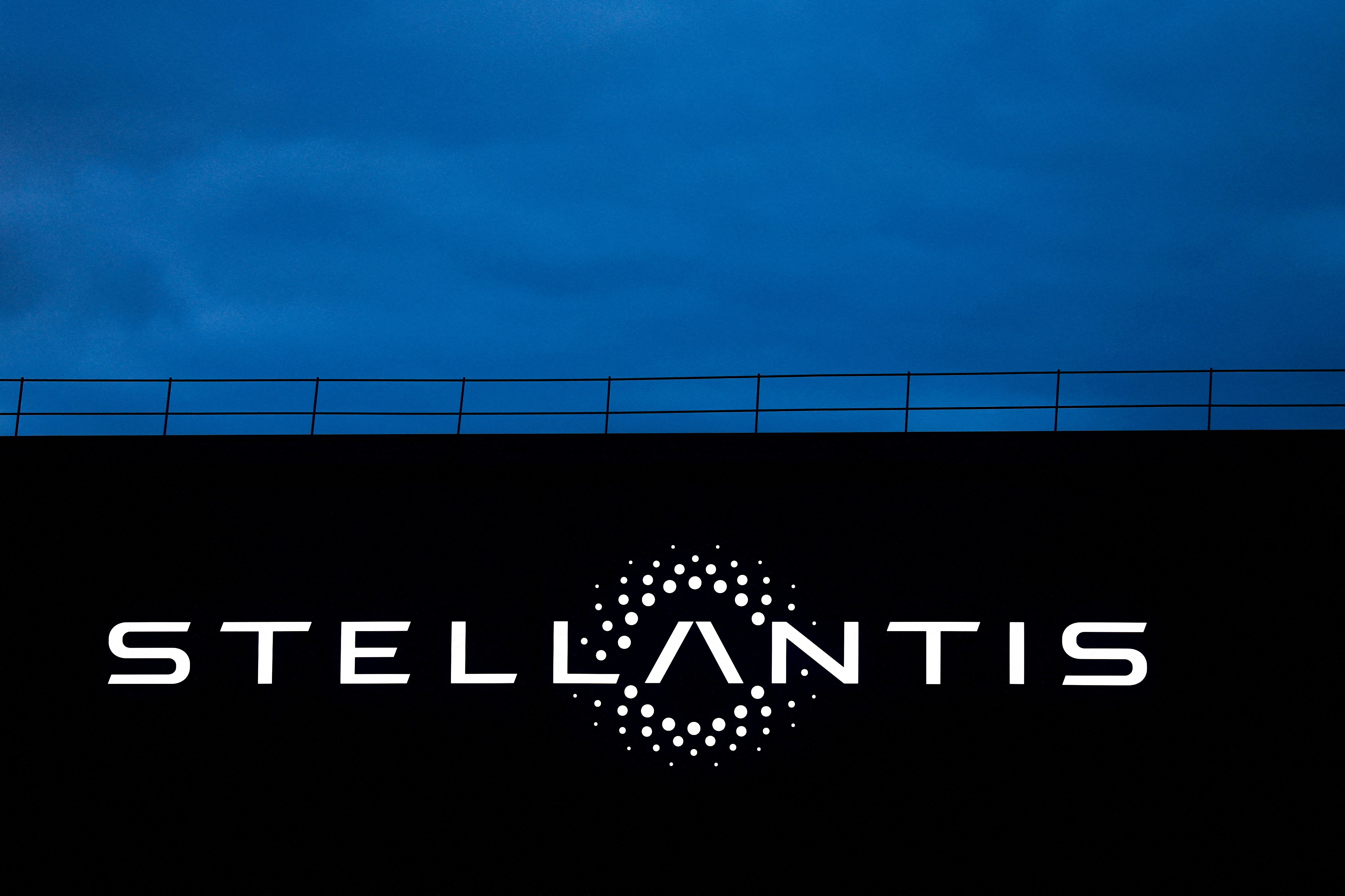 Le logo Stellantis