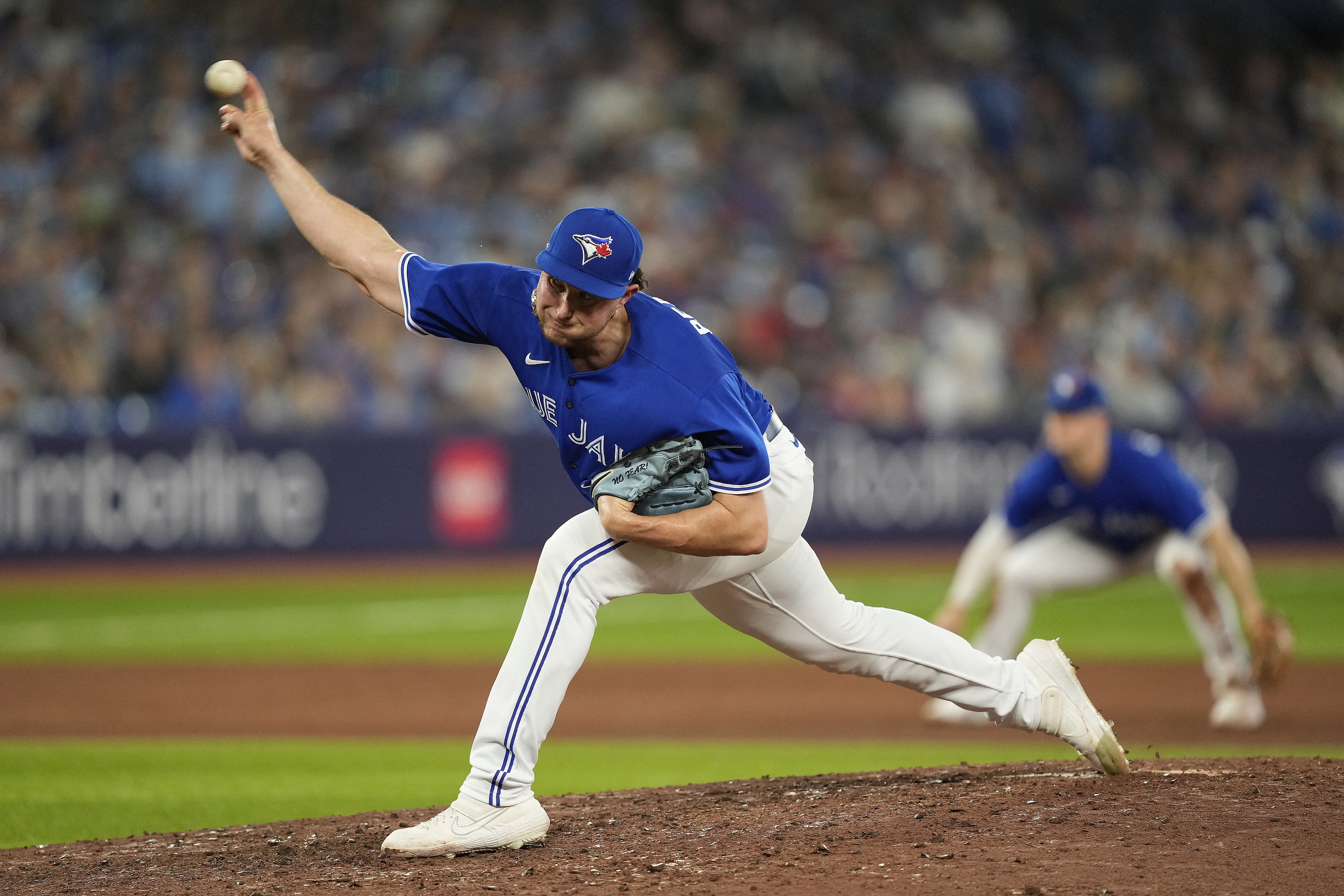 Vladimir Guerrero, Danny Jansen homer as Toronto hammers Oakland