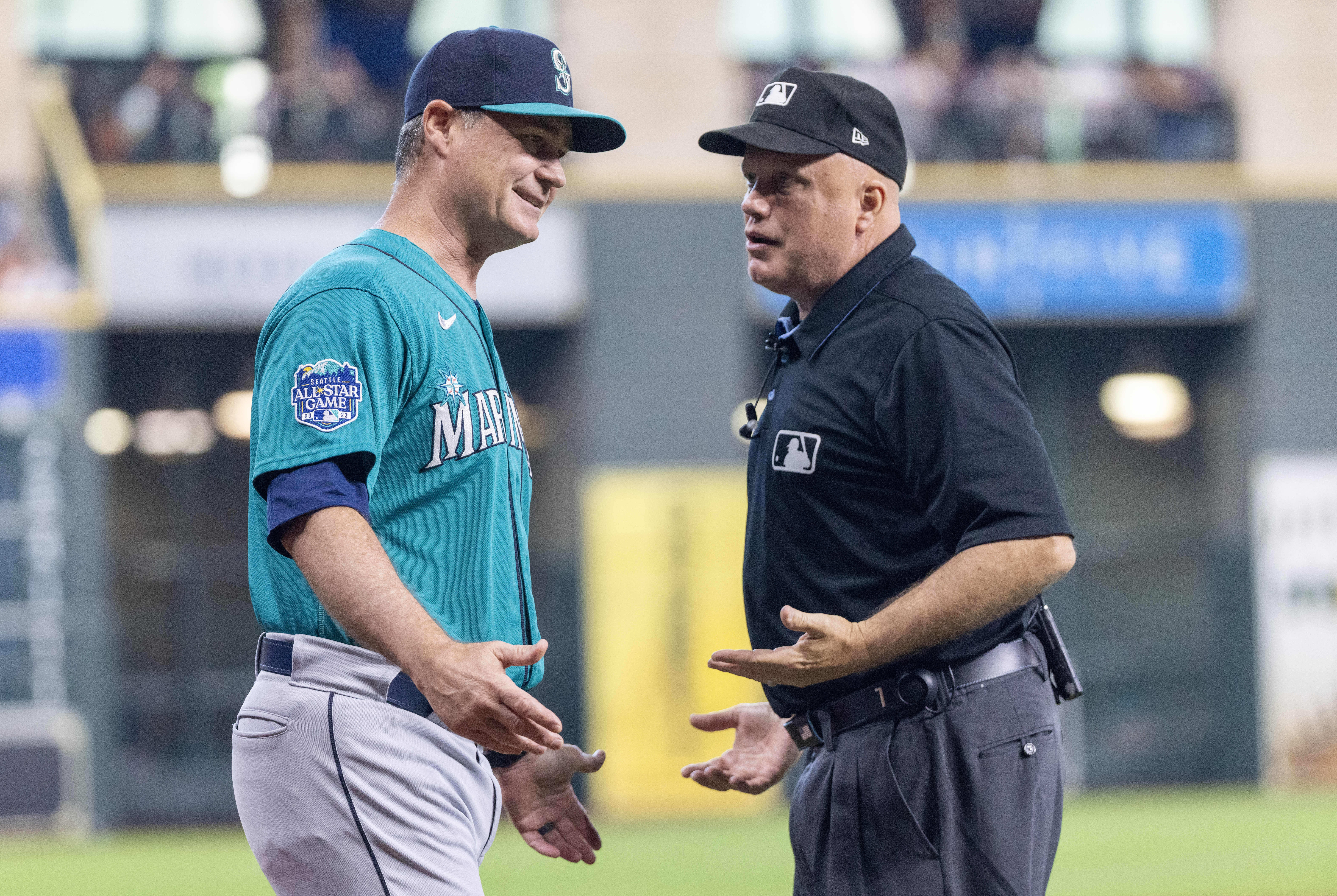 Logan Gilbert splits lightning, Eugenio Suárez returns to power and  embraces the trident, and the Seattle Mariners storm to victory in Atlanta.  - Lookout Landing