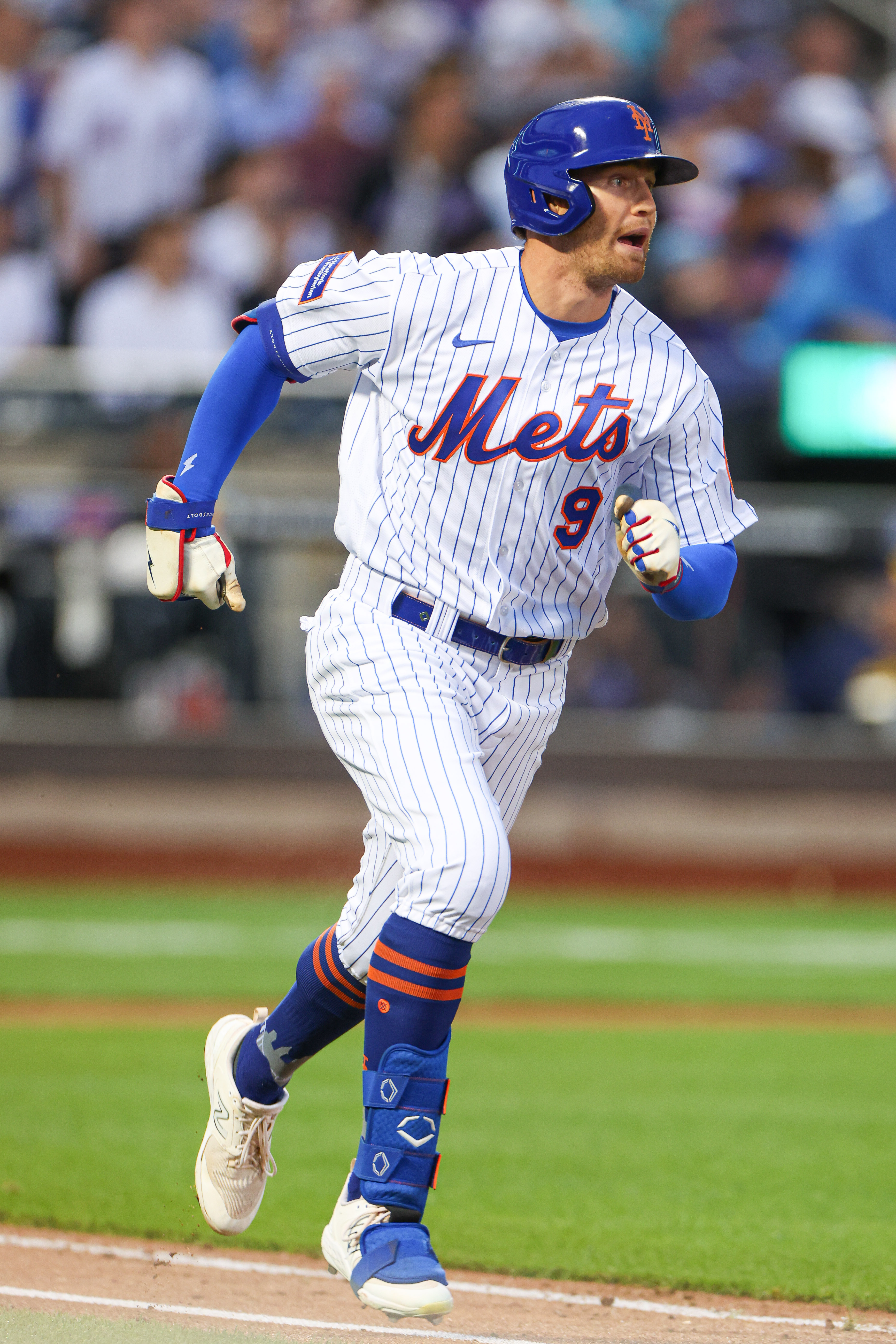 David Peterson, 4 HRs lead Mets past Brewers