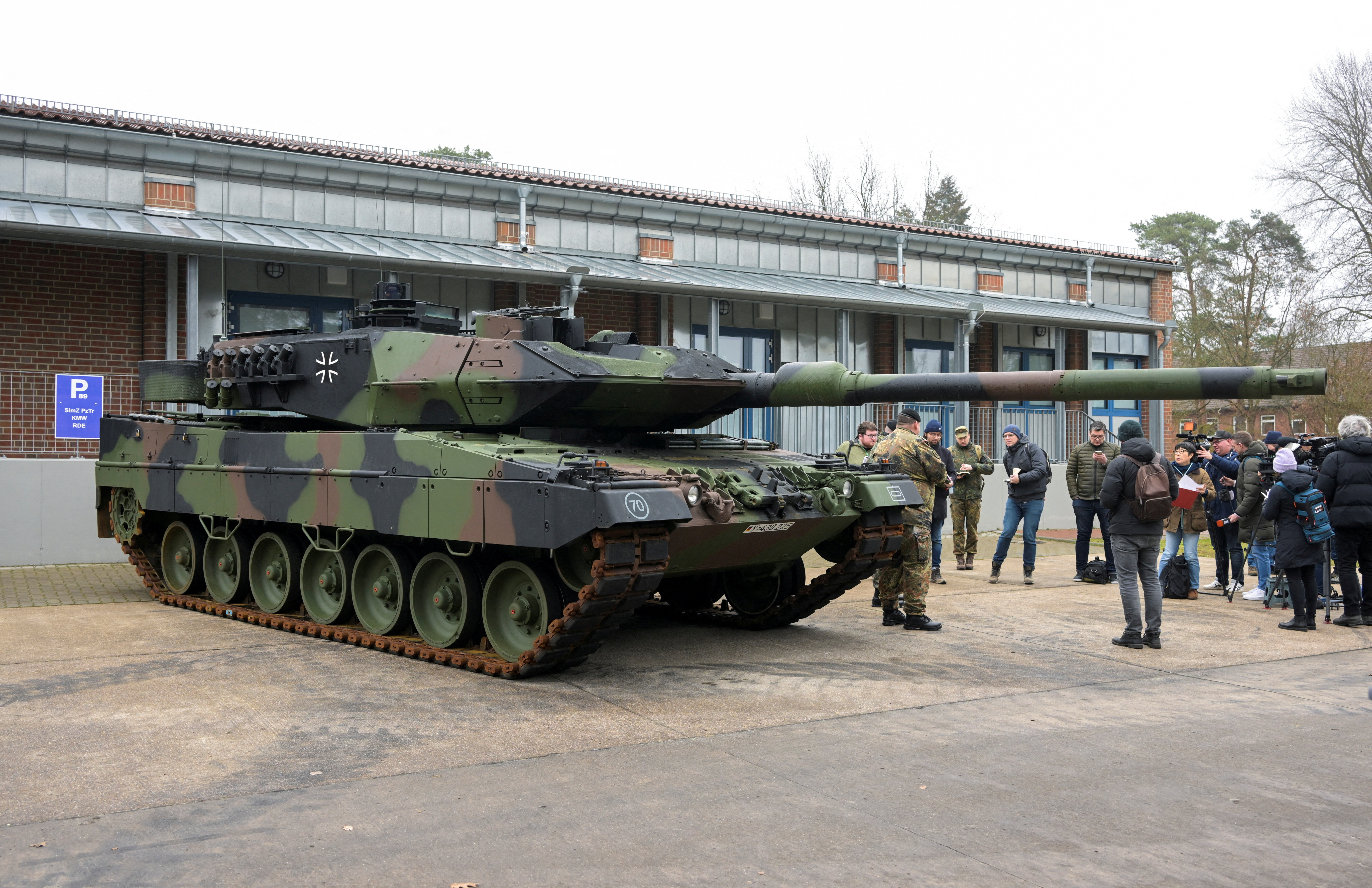 German defence contractors in legal fight over Leopard 2 battle tank