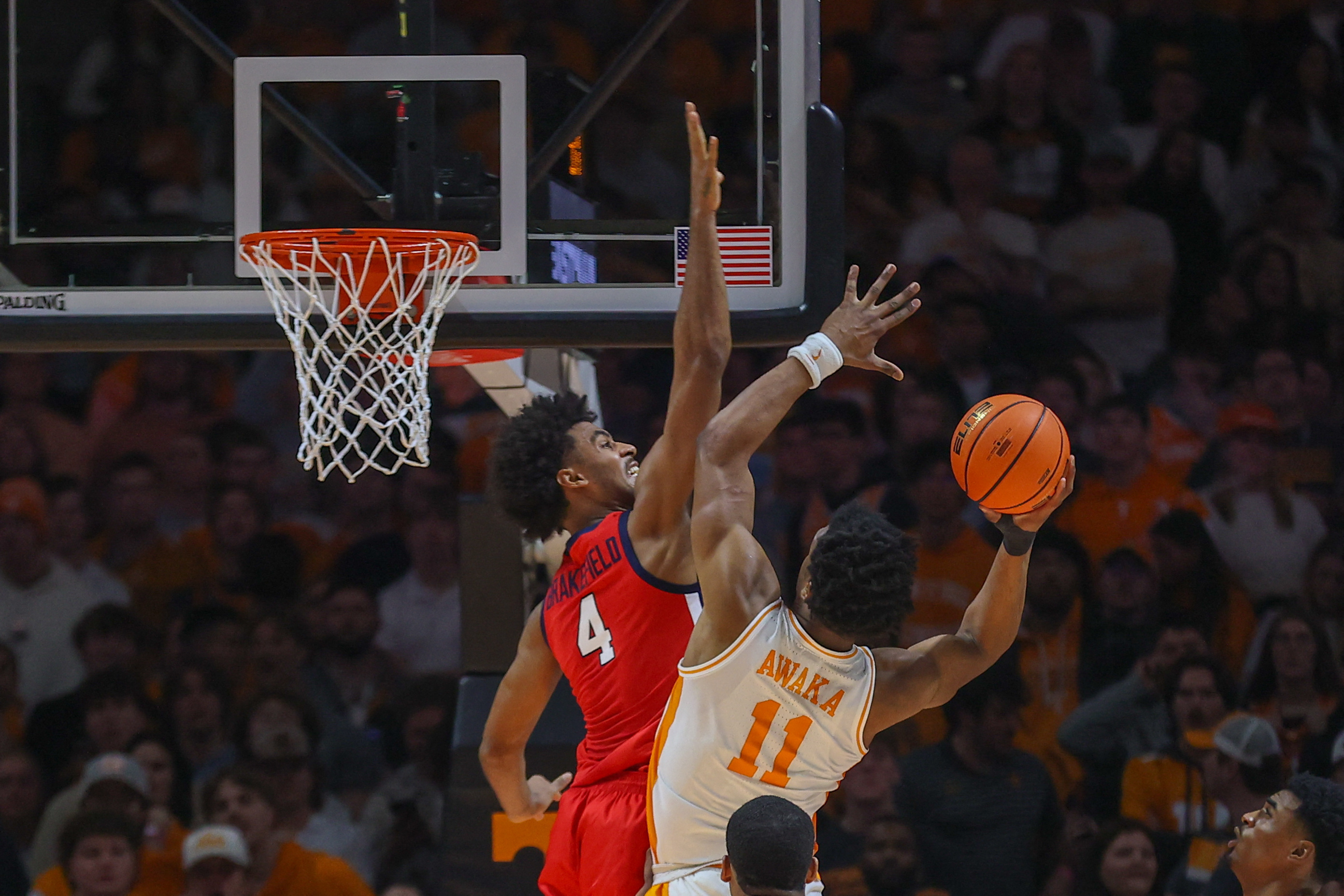 No. 5 Tennessee Pins No. 22 Ole Miss With First Loss Of Season | Reuters