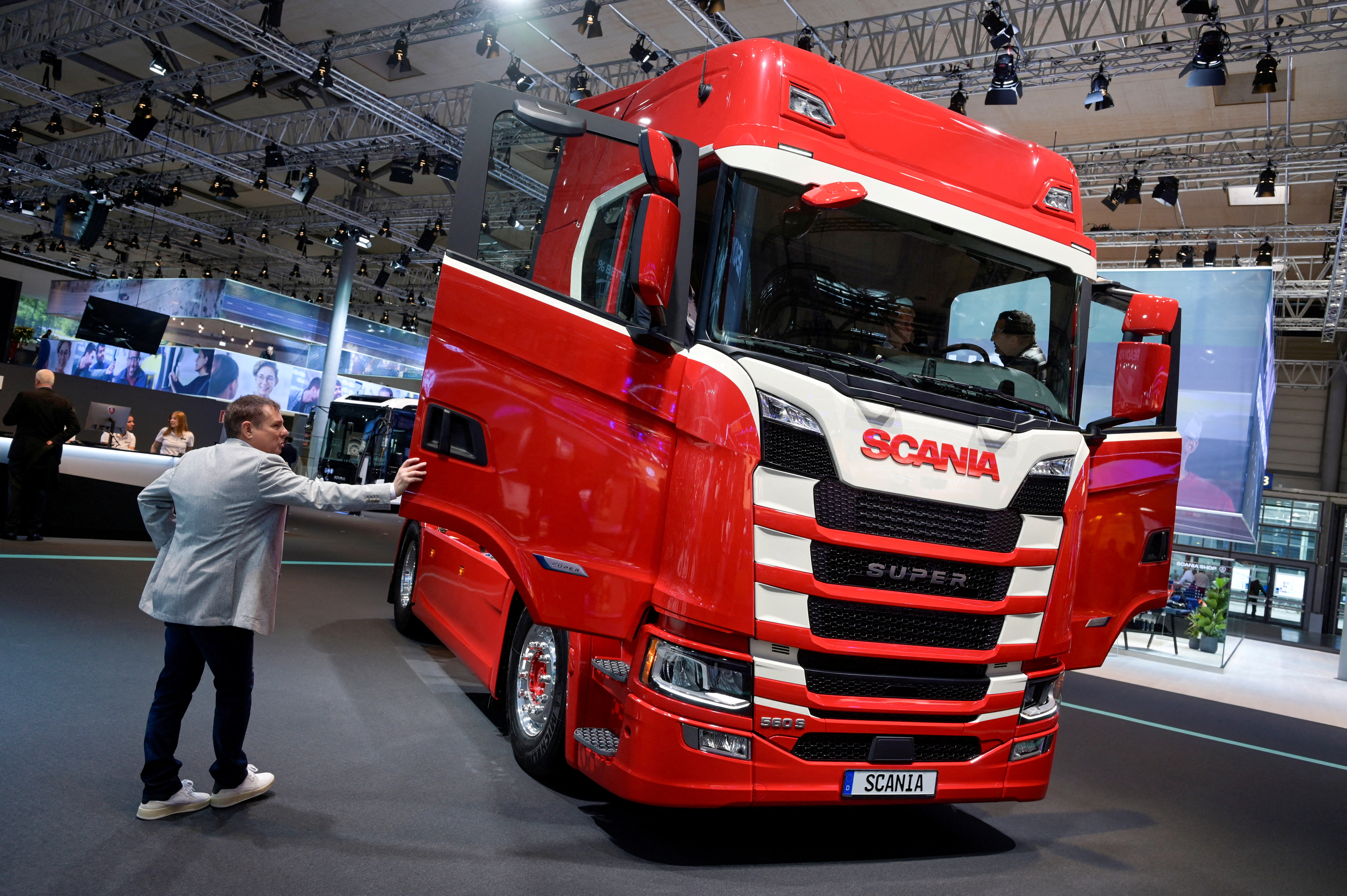 Το Ανώτατο Δικαστήριο της ΕΕ βρίσκεται στο πλευρό των εταιρειών σέρβις αυτοκινήτων στη μάχη δεδομένων με τη Scania