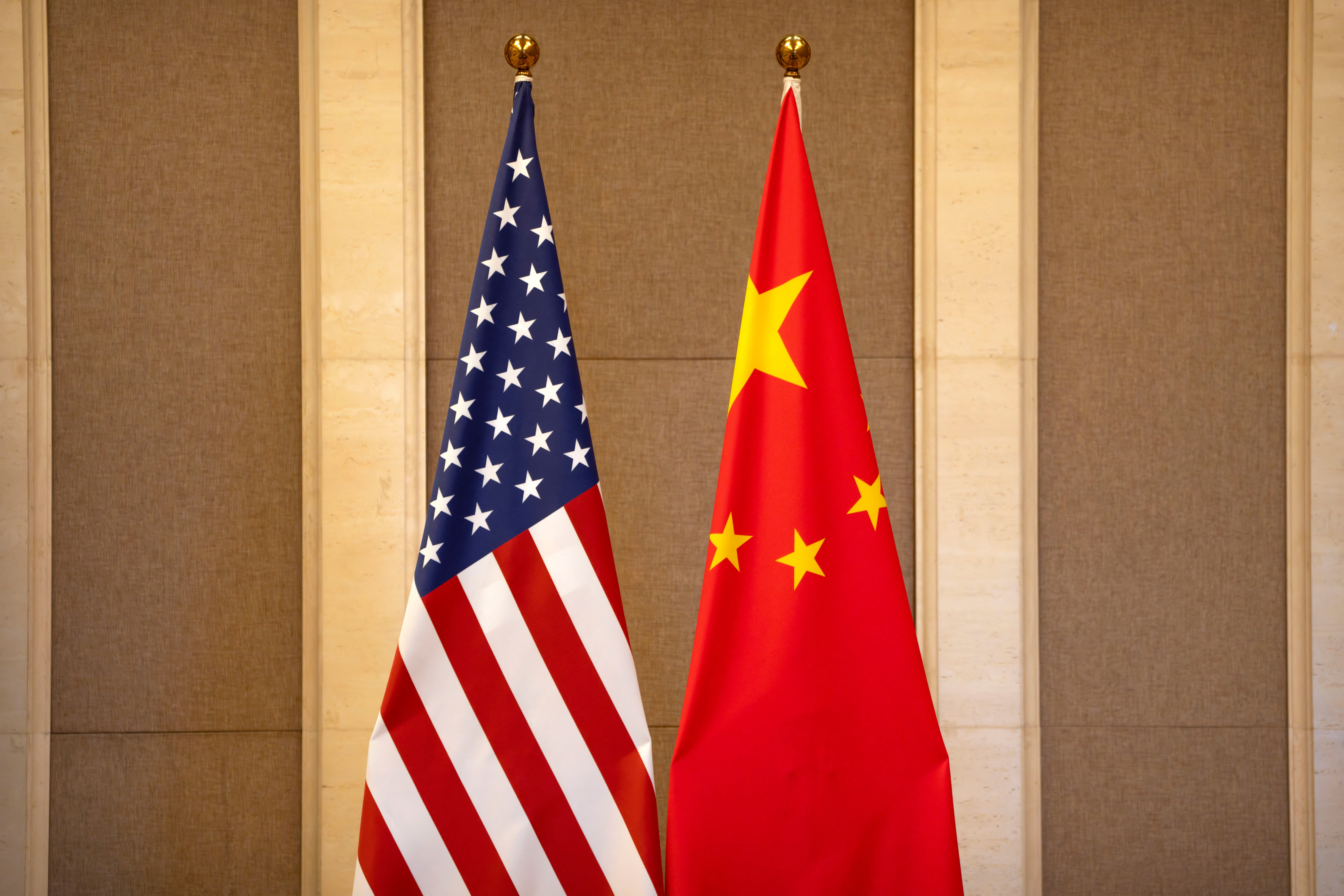 米、中国が世界のメディア操作と非難 表現の自由後退に警鐘 | ロイター