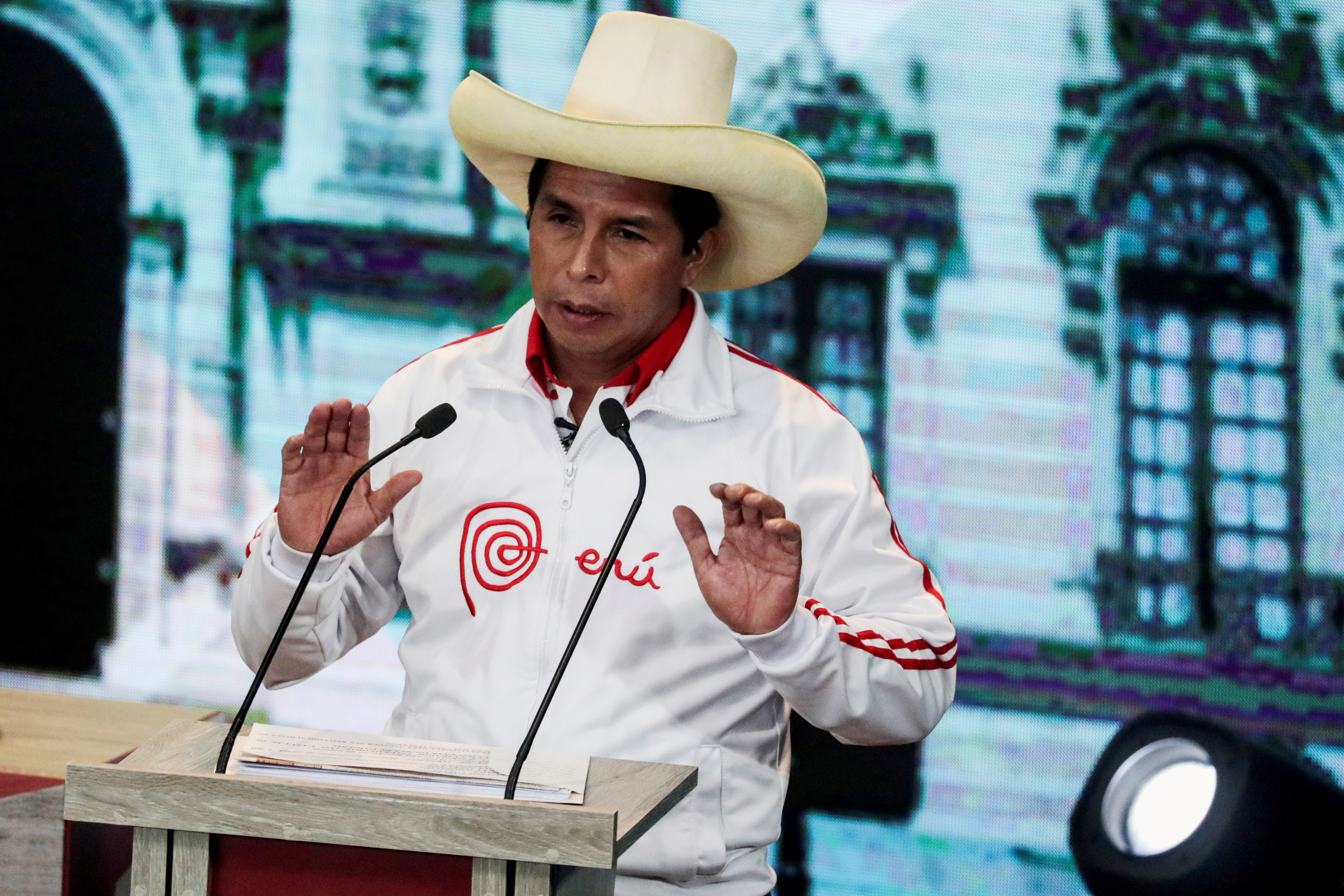 Peru's Pedro Castillo gestures during a debate in Arequipa, Peru May 30, 2021. REUTERS/Sebastian Castaneda/Pool/File Photo