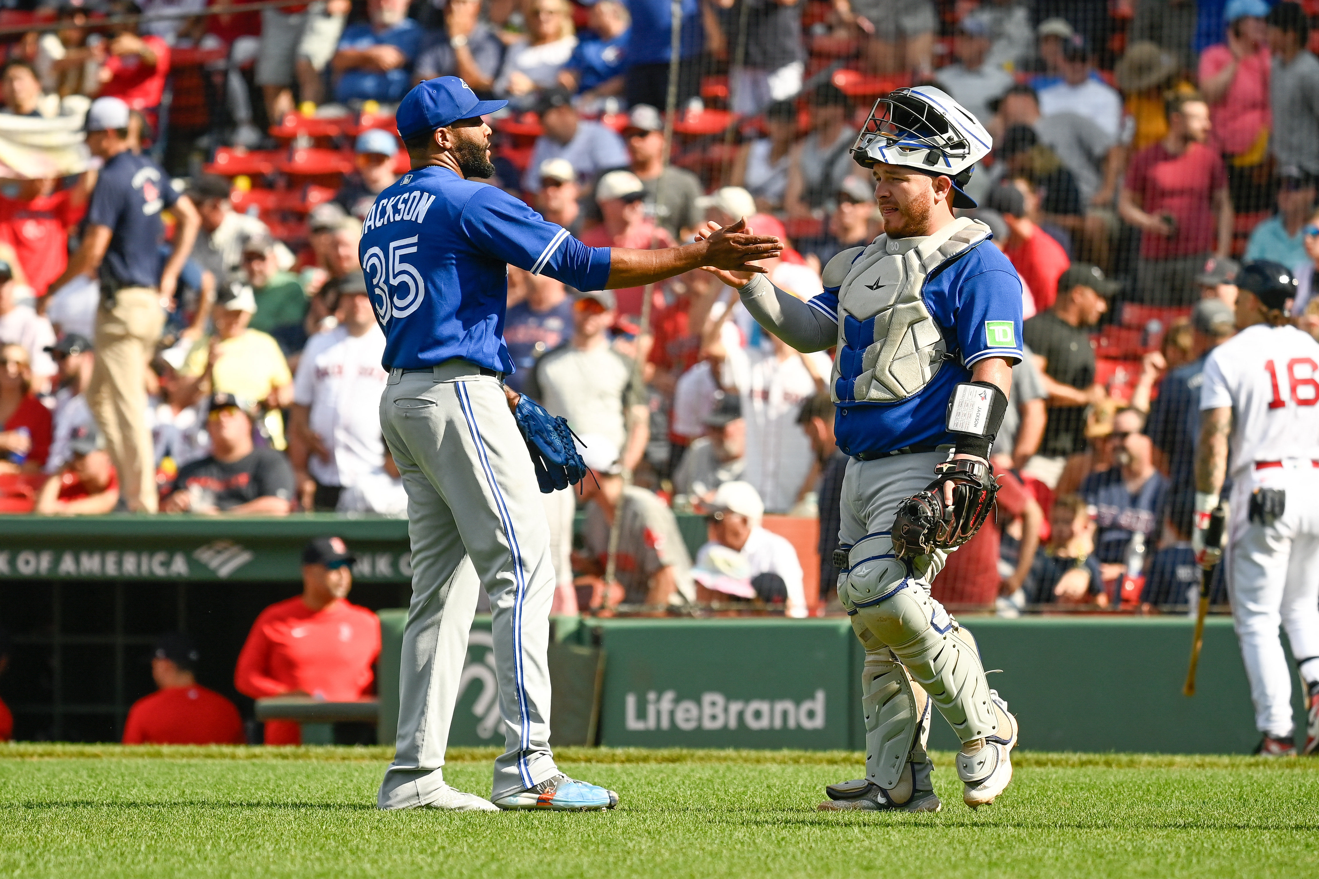 MLB roundup: Blue Jays crush Red Sox for series sweep