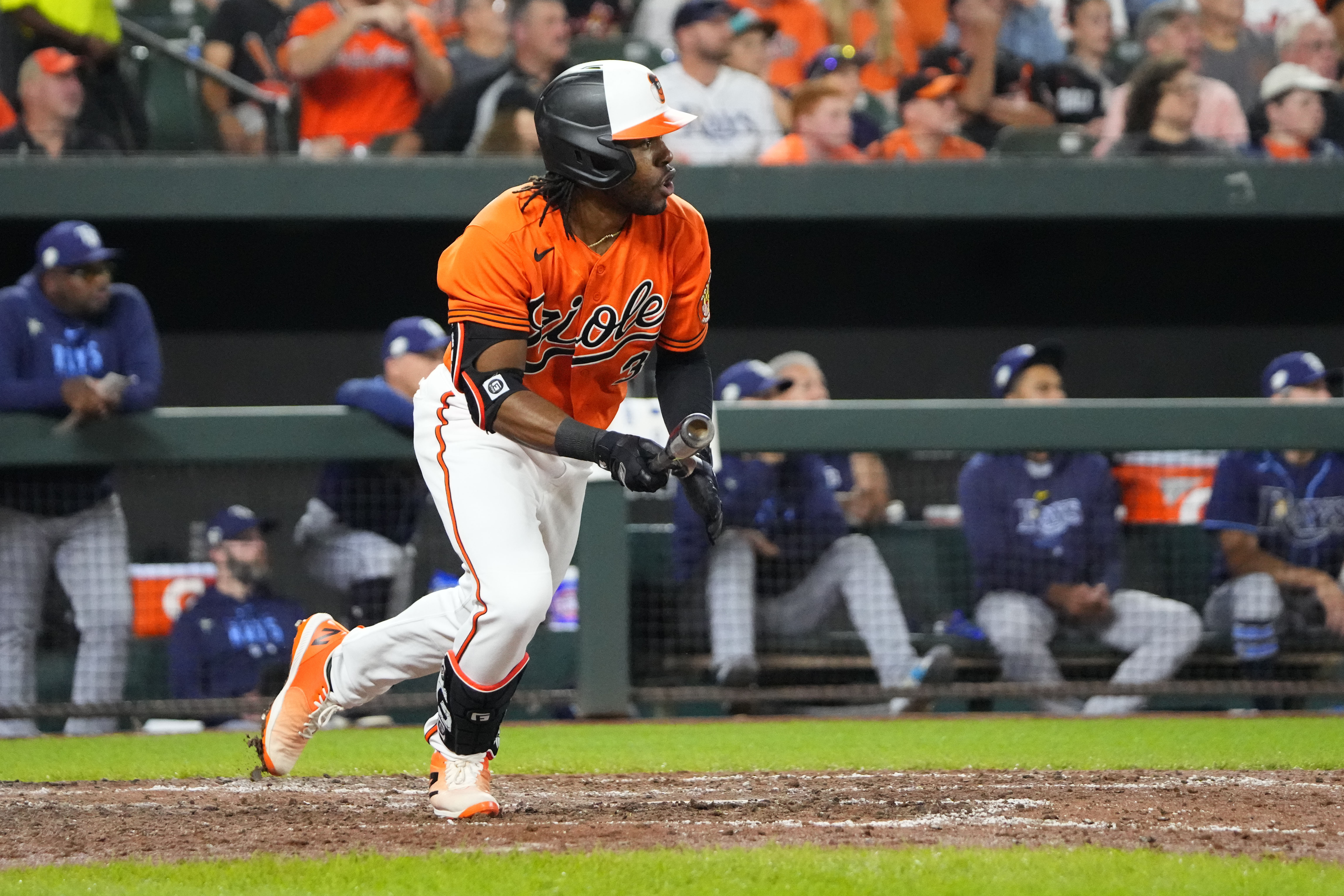 Henderson and Rodriguez help Orioles go a game up on Rays in AL East with  8-0 victory - ABC News