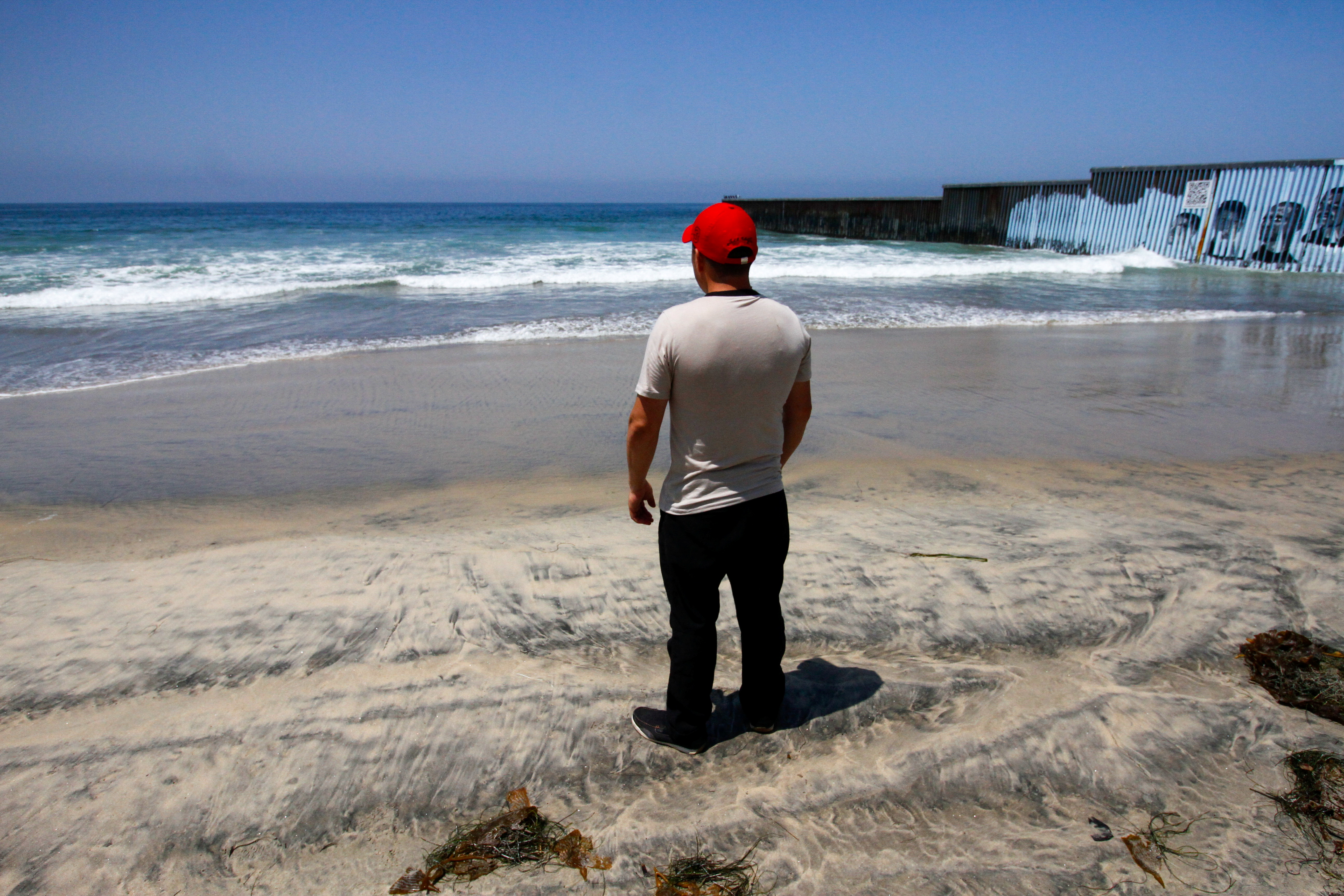 Inside A Doomed Migrant Boat Journey From Mexico To California Reuters<script async src=
