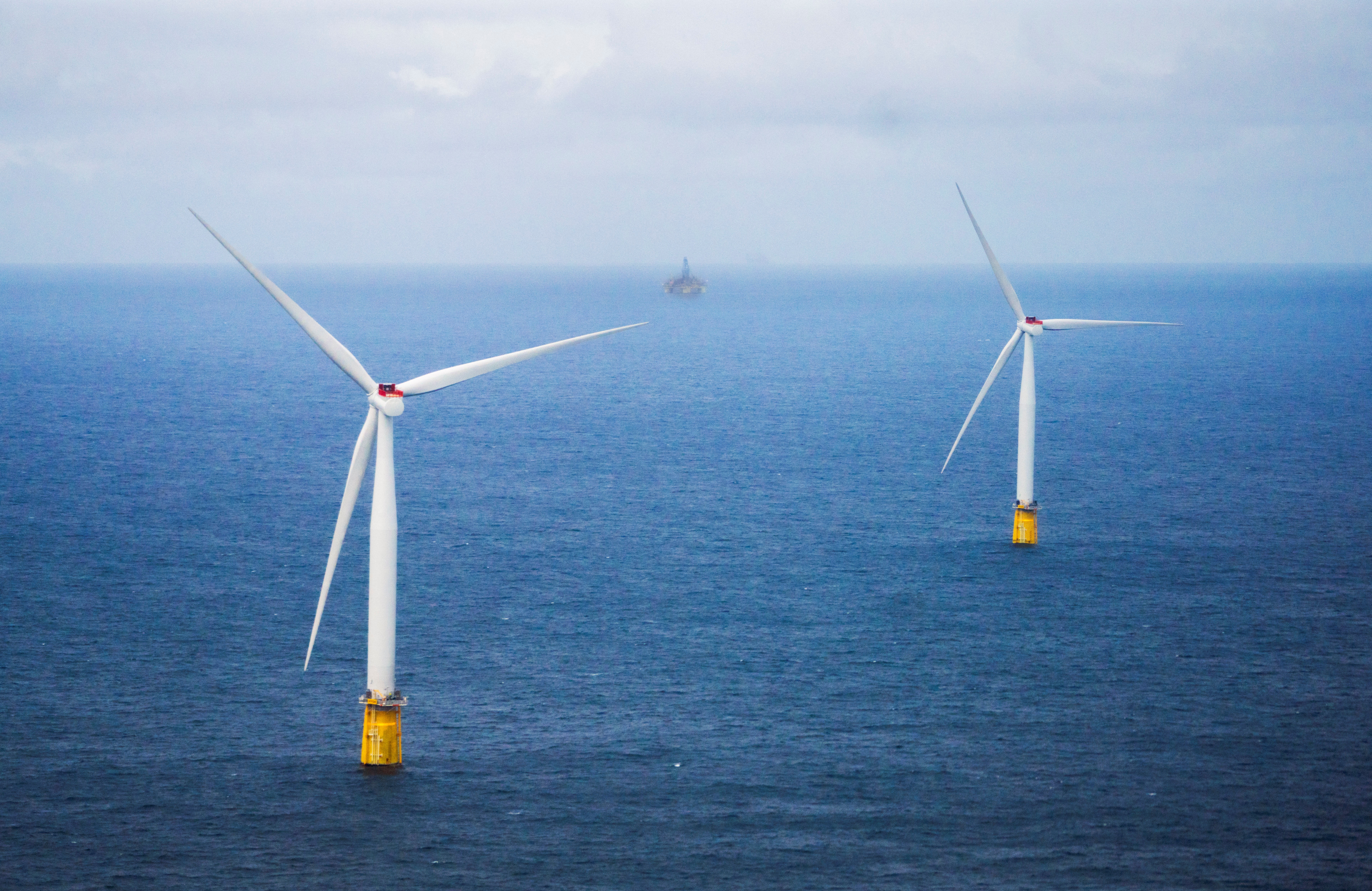 Equinor, BP seek 54% hike in US offshore wind power price, filings show