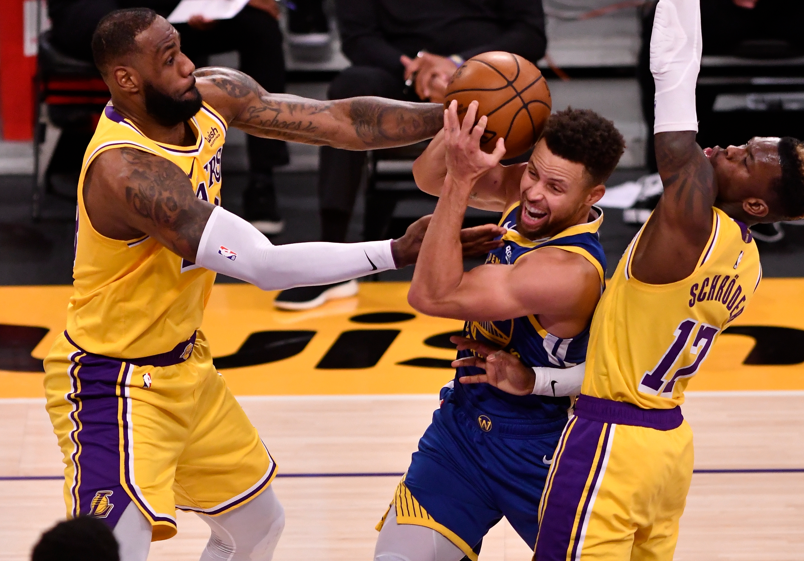 NBA: Stephen Curry fala sobre relação complexa com LeBron James