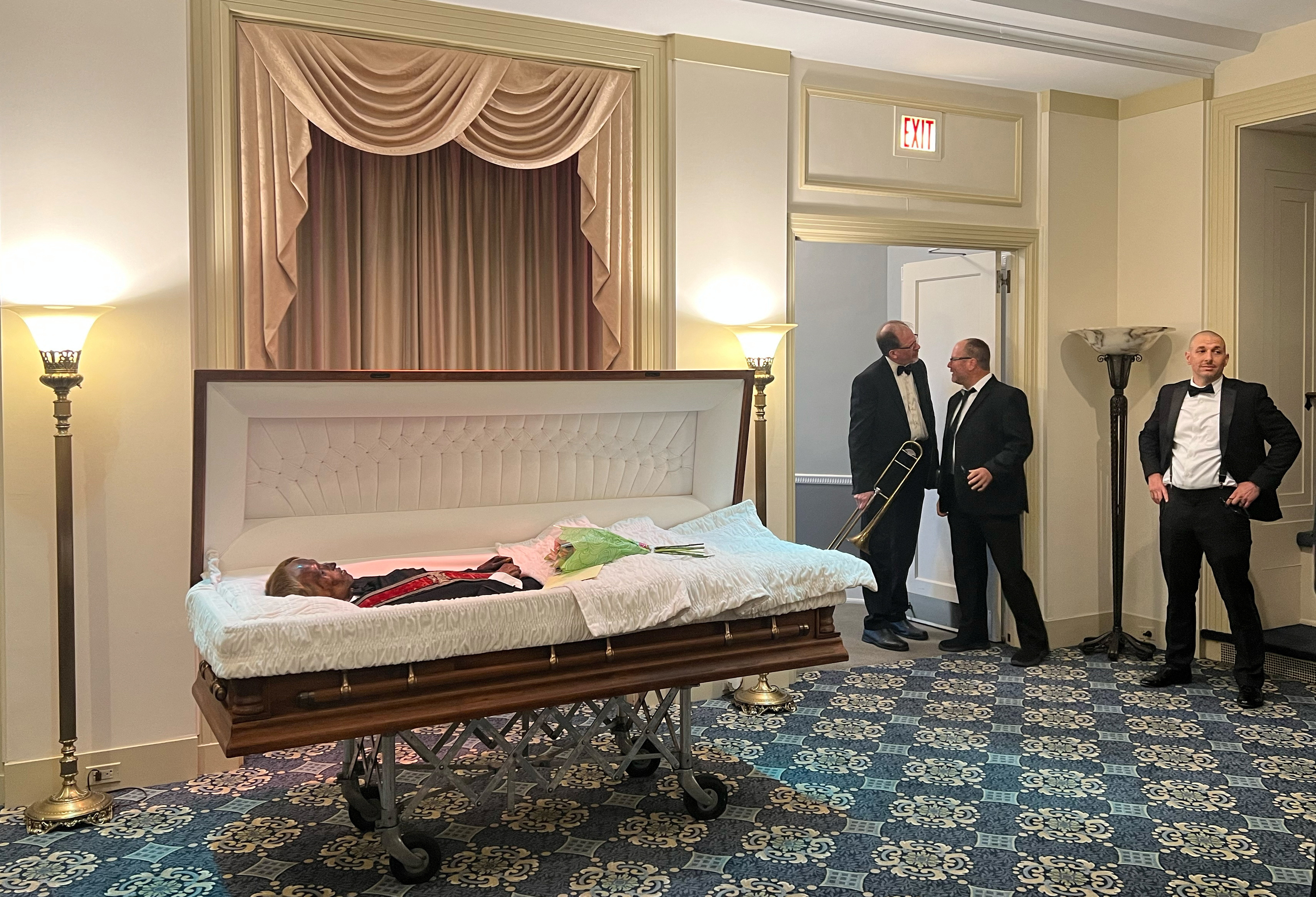 Mummified body of &quot;Stoneman Willie&quot; lies at a funeral home in Reading